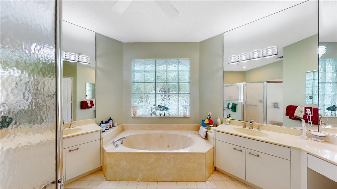 1133 NW 118th Lane