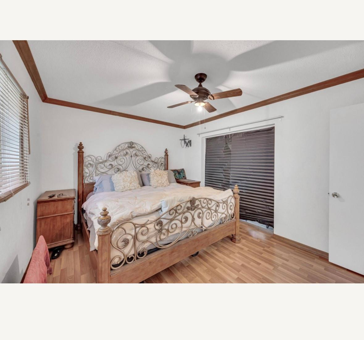 8106 NW 59th Court