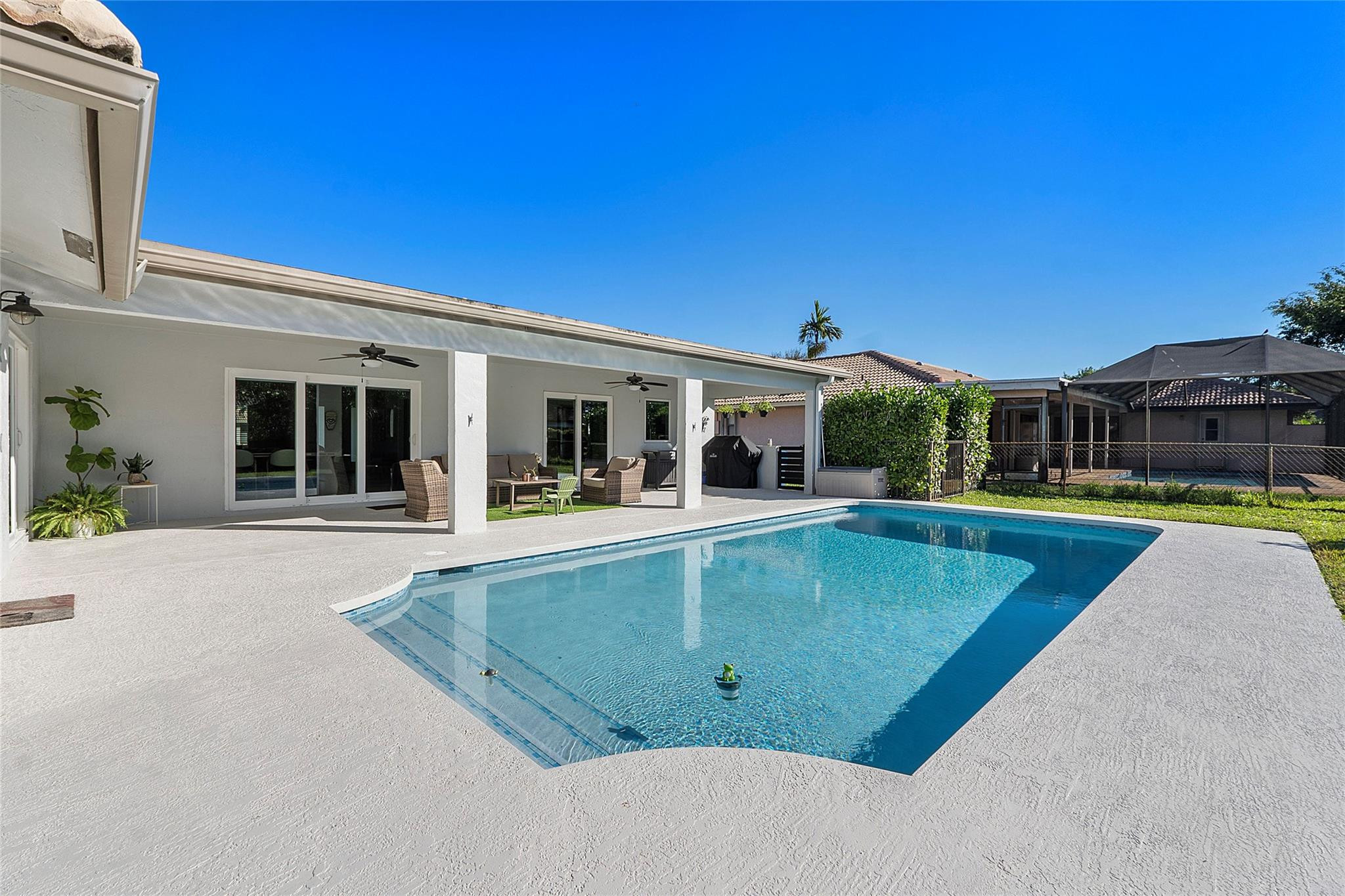 11522 NW 20th Court