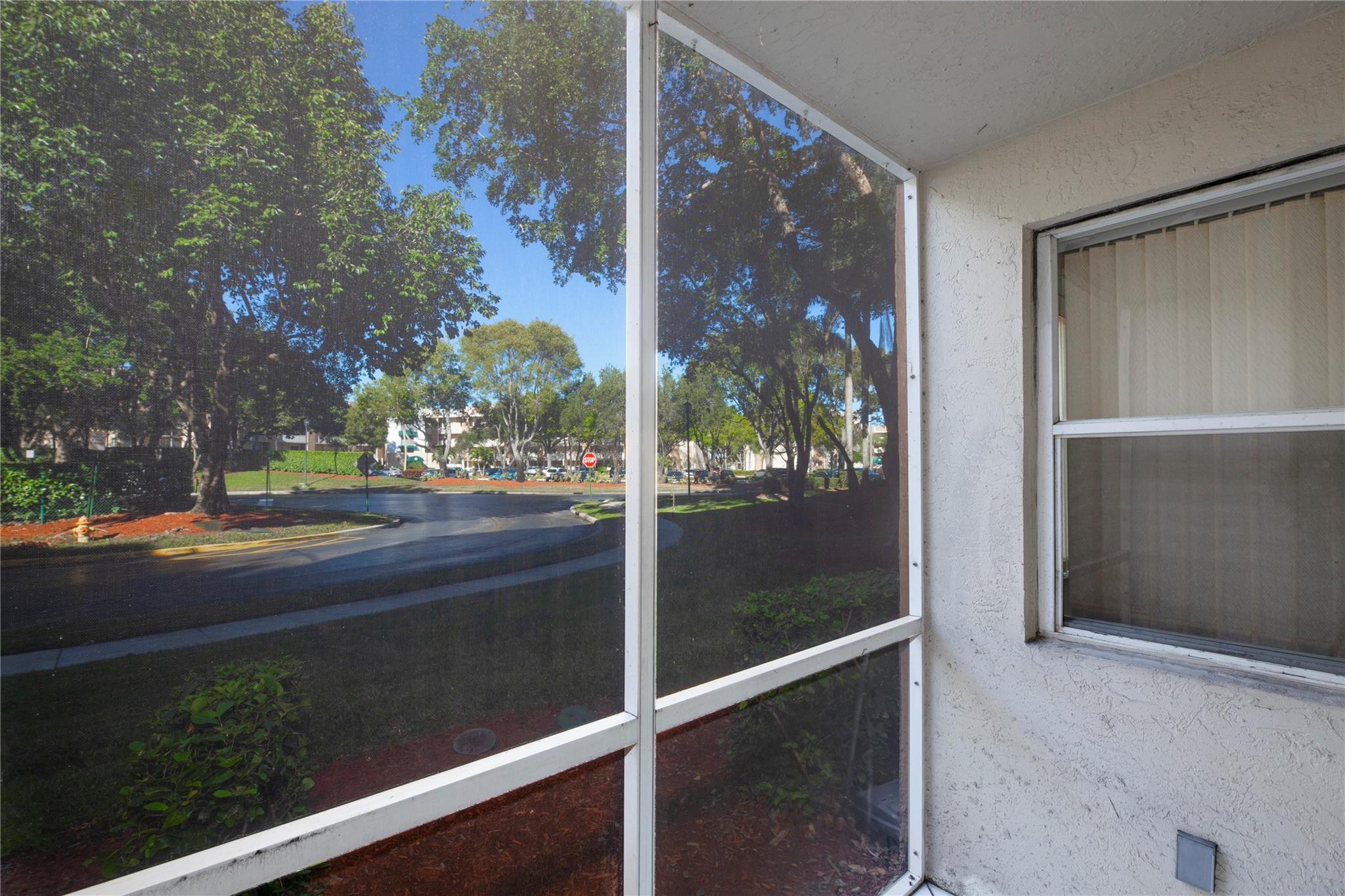 9511 Weldon Circle 102