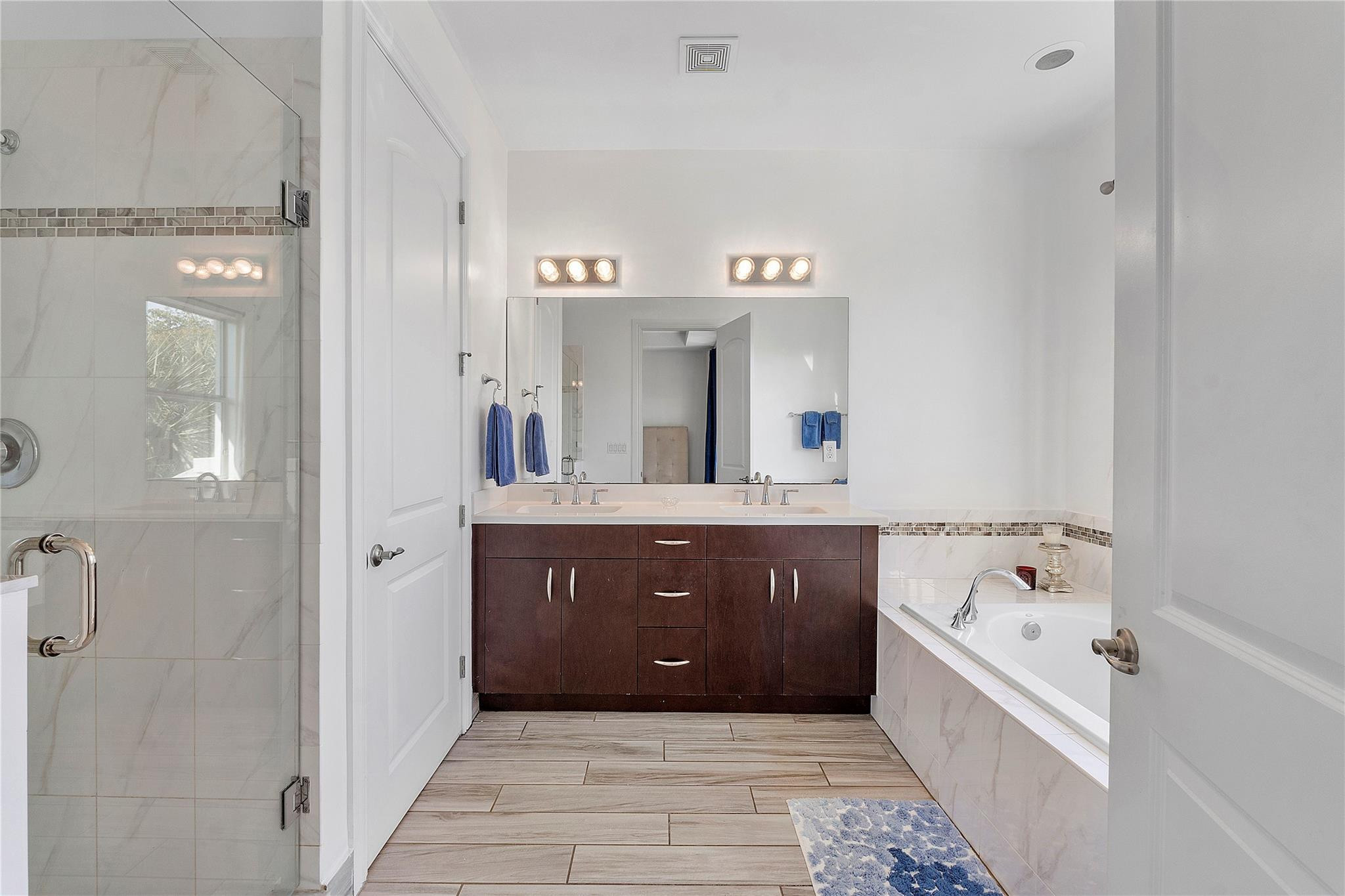 100 NW 69th Circle 93