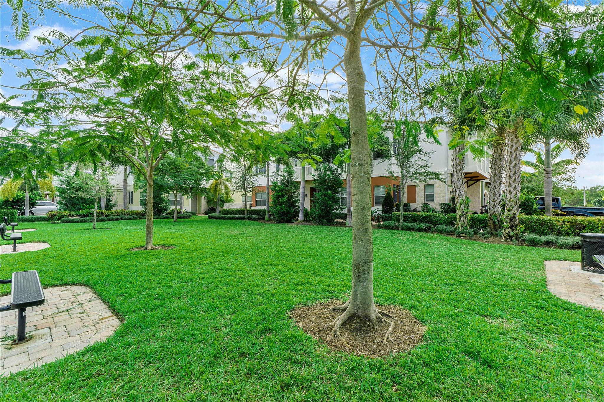 100 NW 69th Circle 93