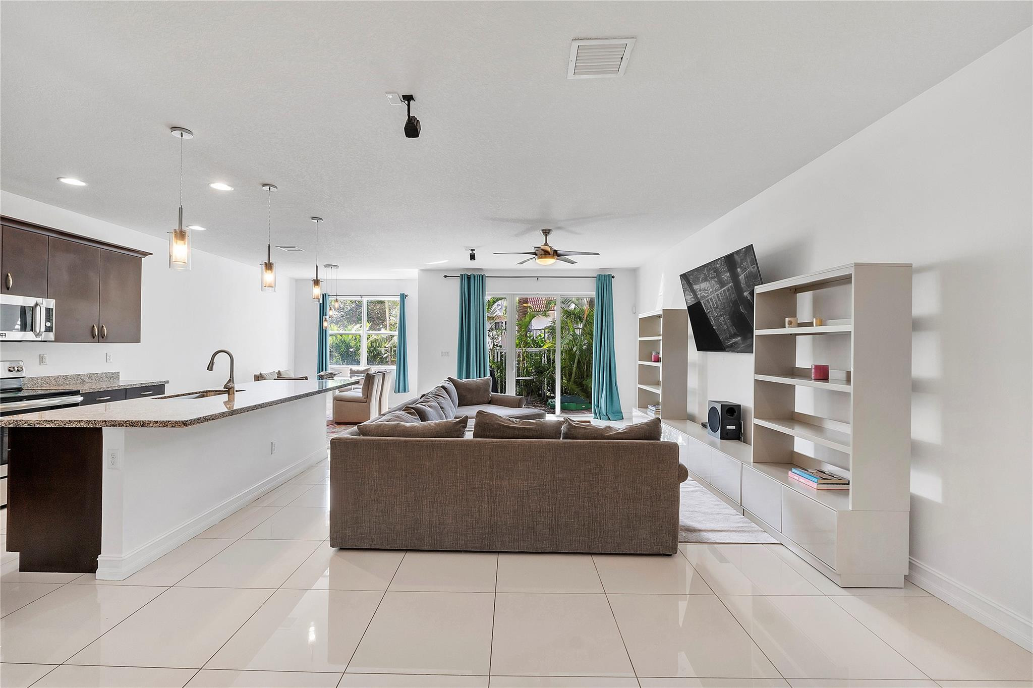 100 NW 69th Circle 93