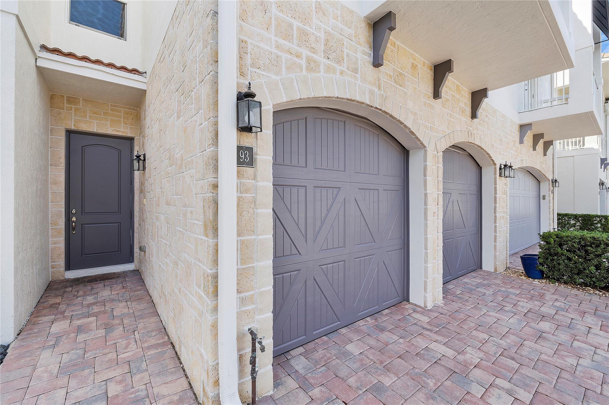 100 NW 69th Circle 93