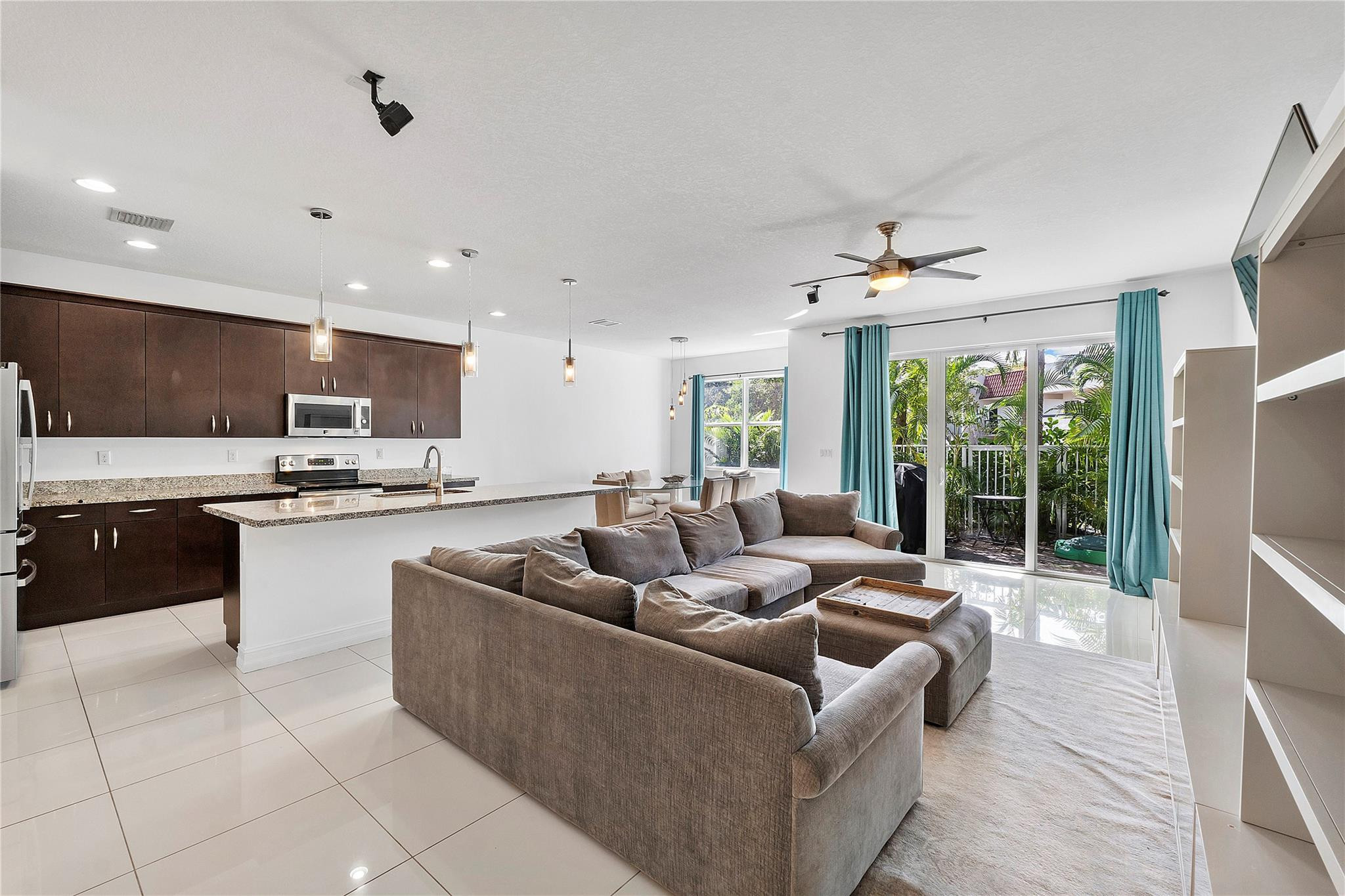 100 NW 69th Circle 93