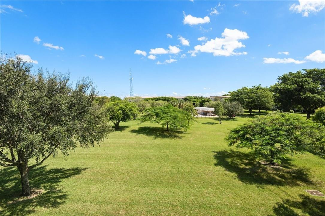 1602 Abaco Drive K2