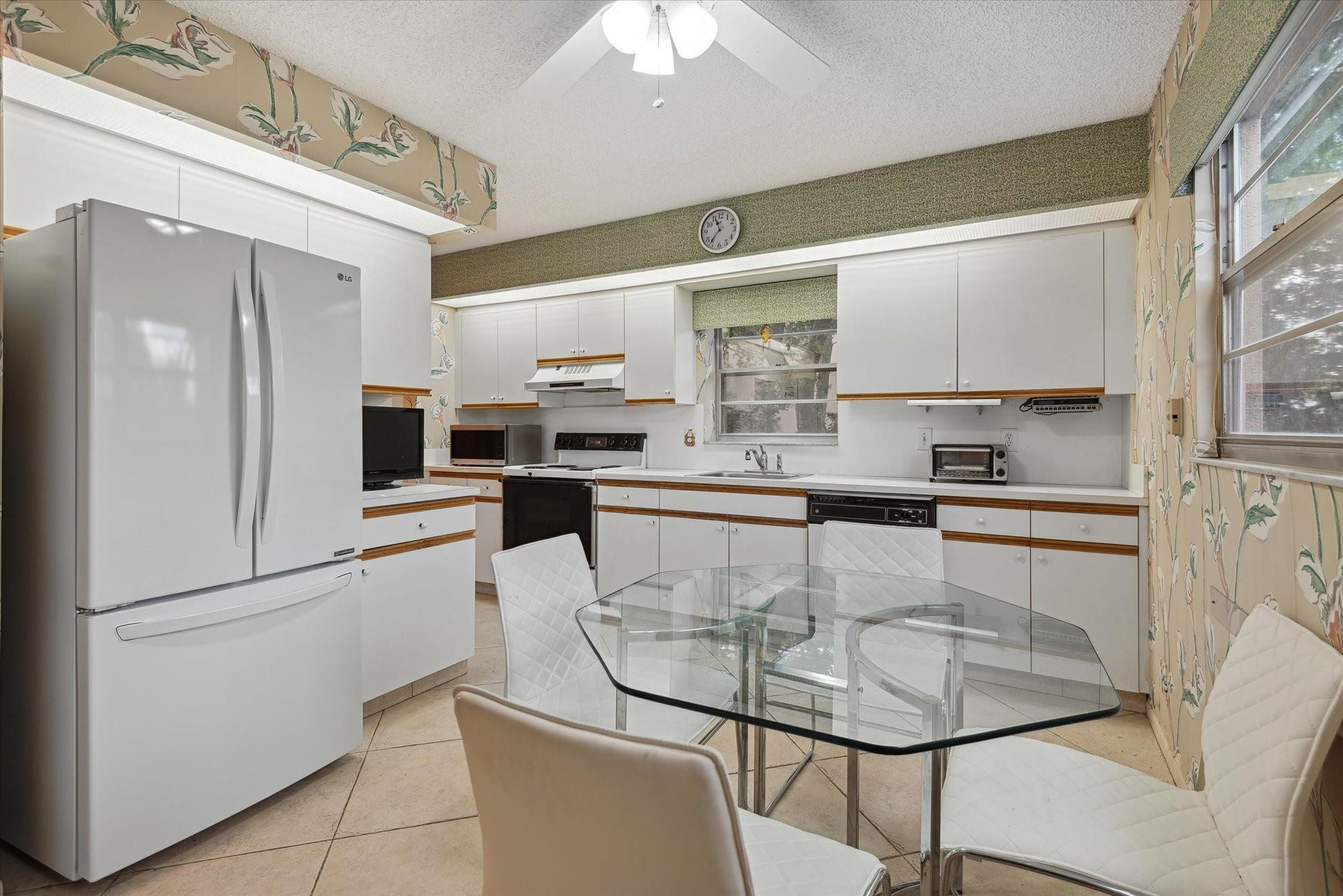 1602 Abaco Drive K2