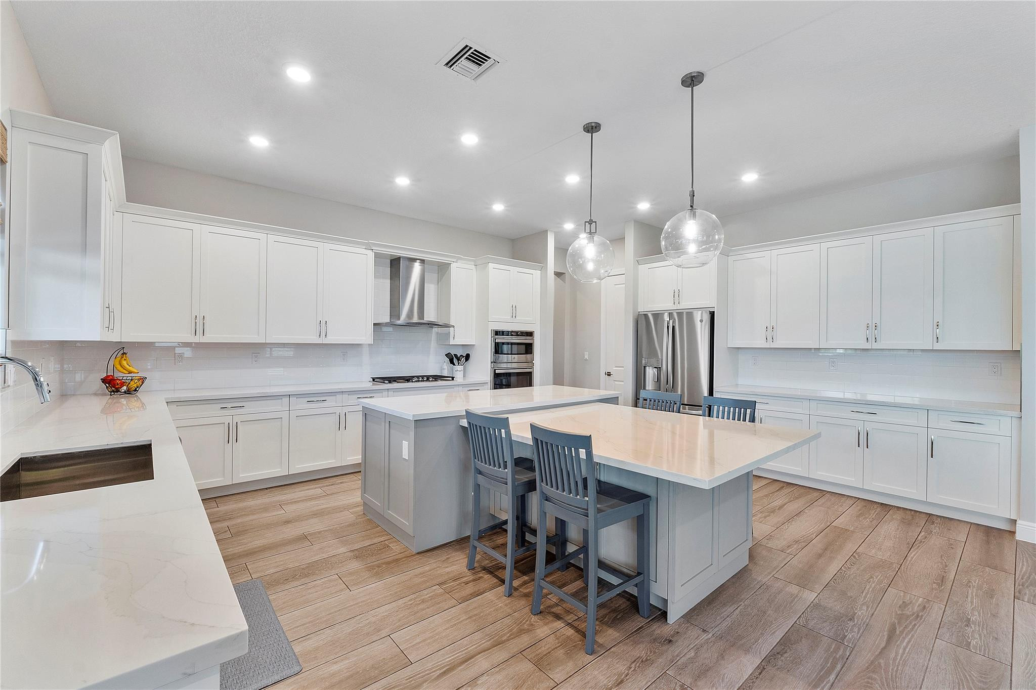 12795 Bayside Court