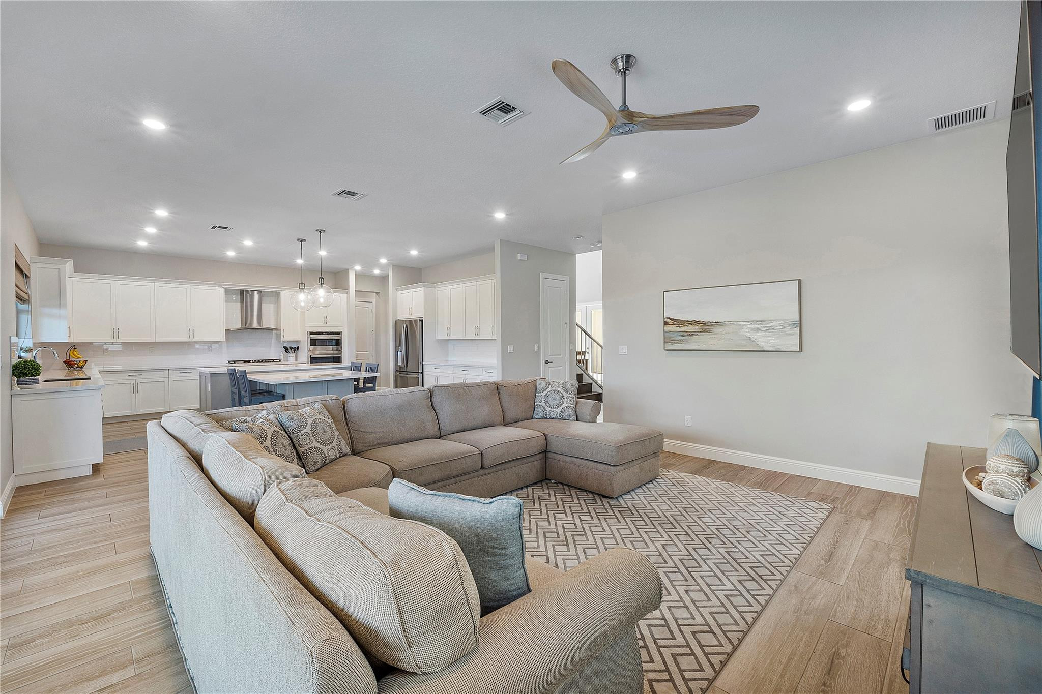 12795 Bayside Court