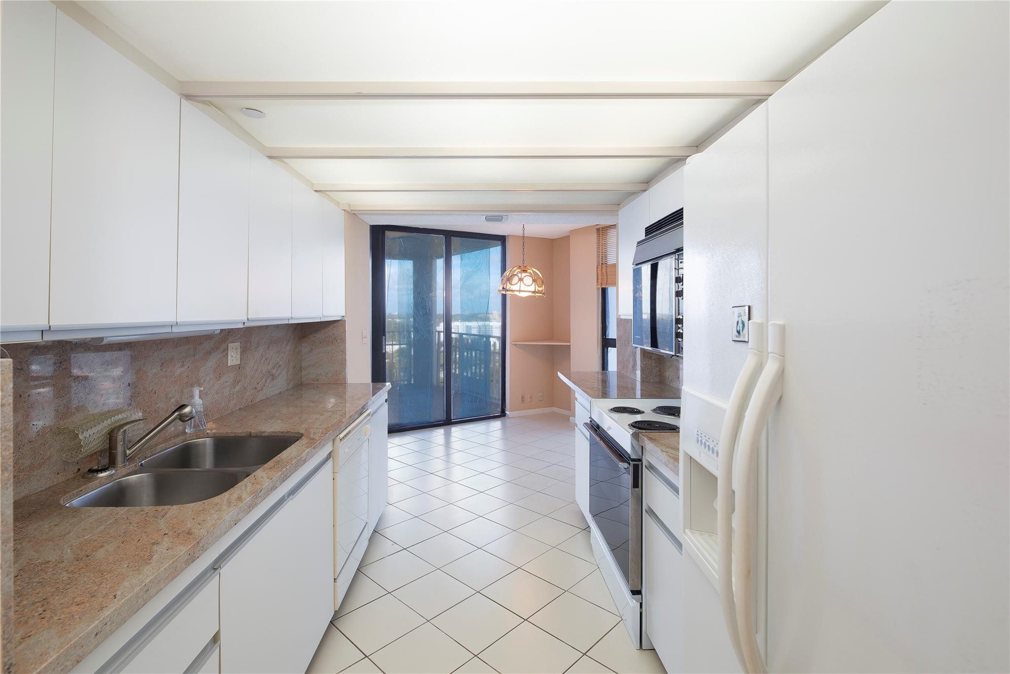 1000 Quayside Terrace 1707