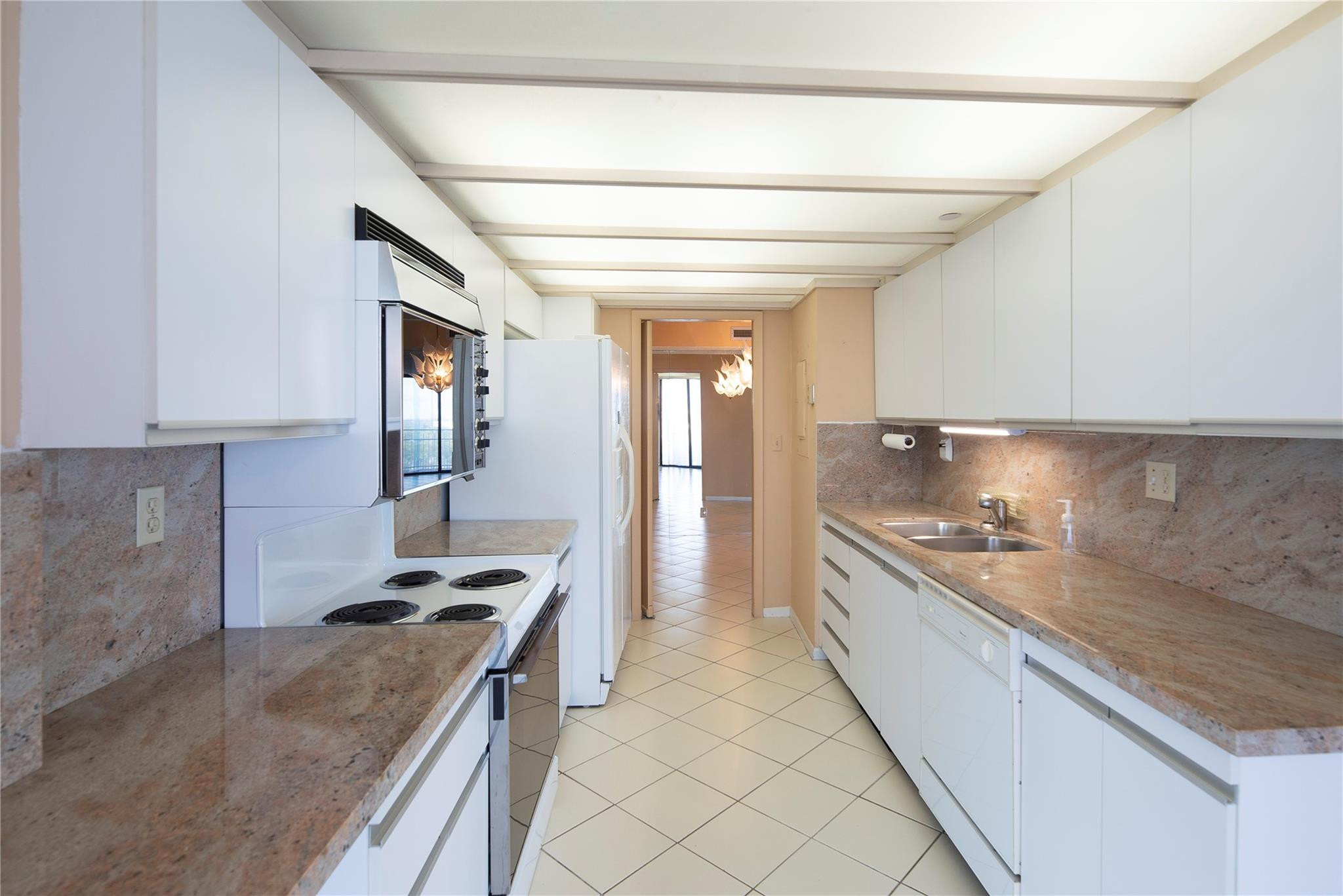 1000 Quayside Terrace 1707