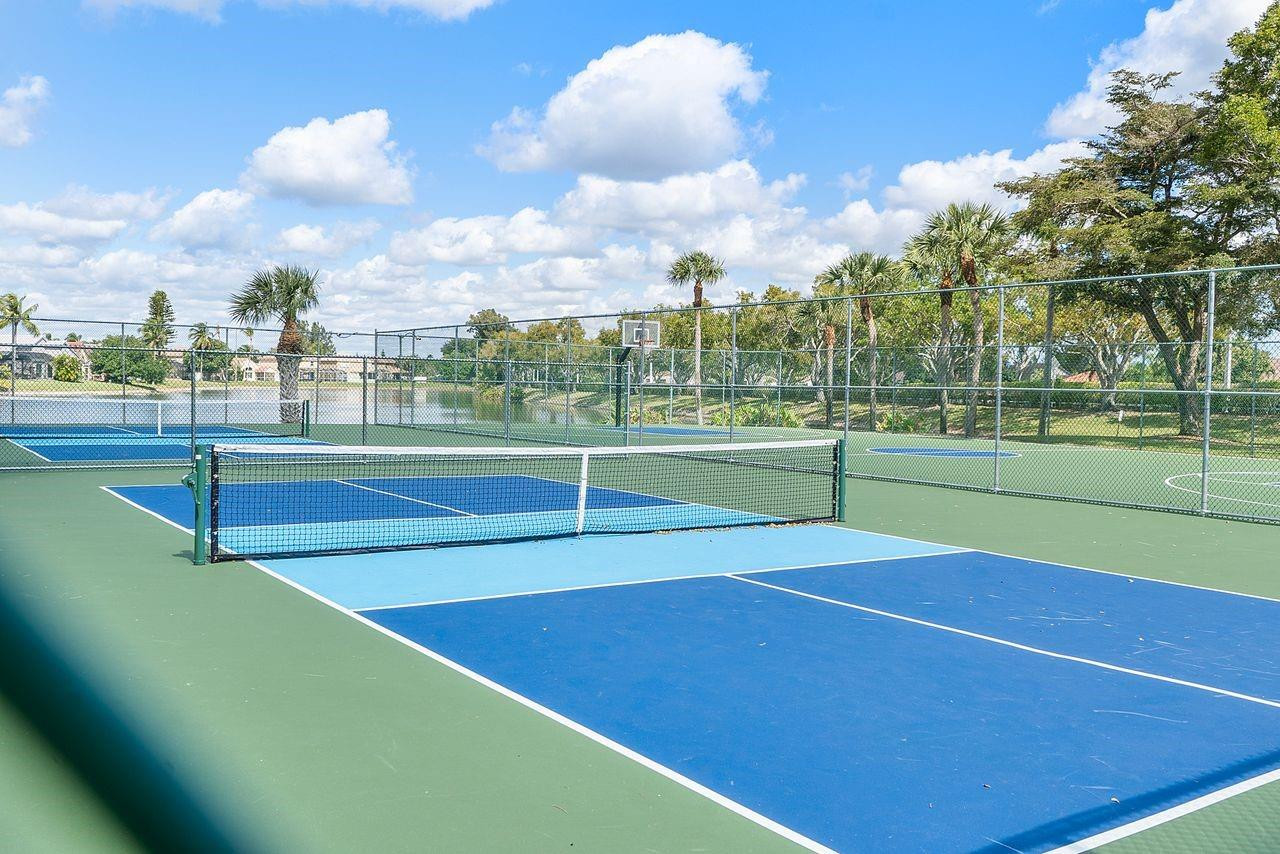 18465 Old Princeton Lane