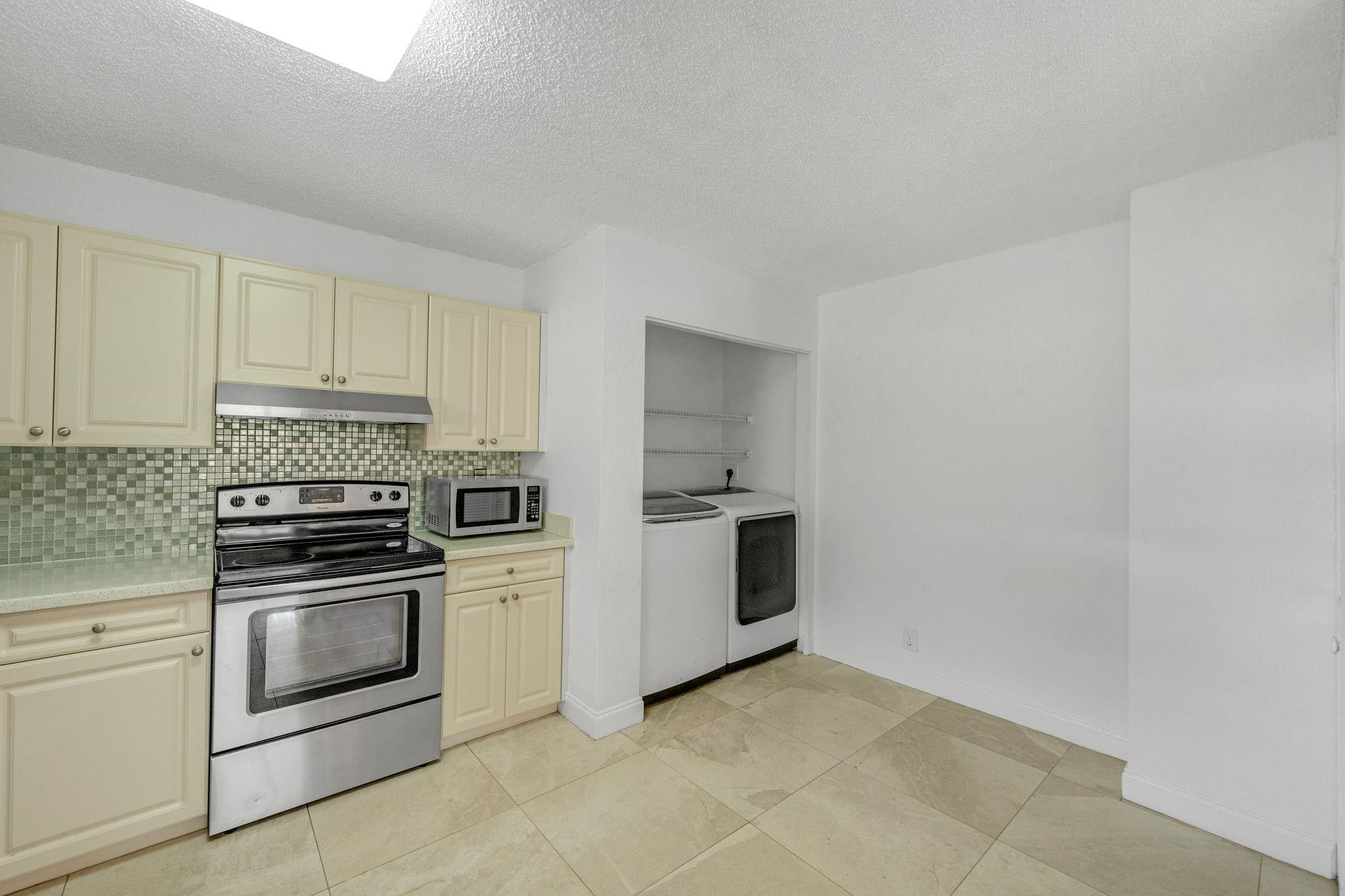 12221 Royal Palm Boulevard 12221