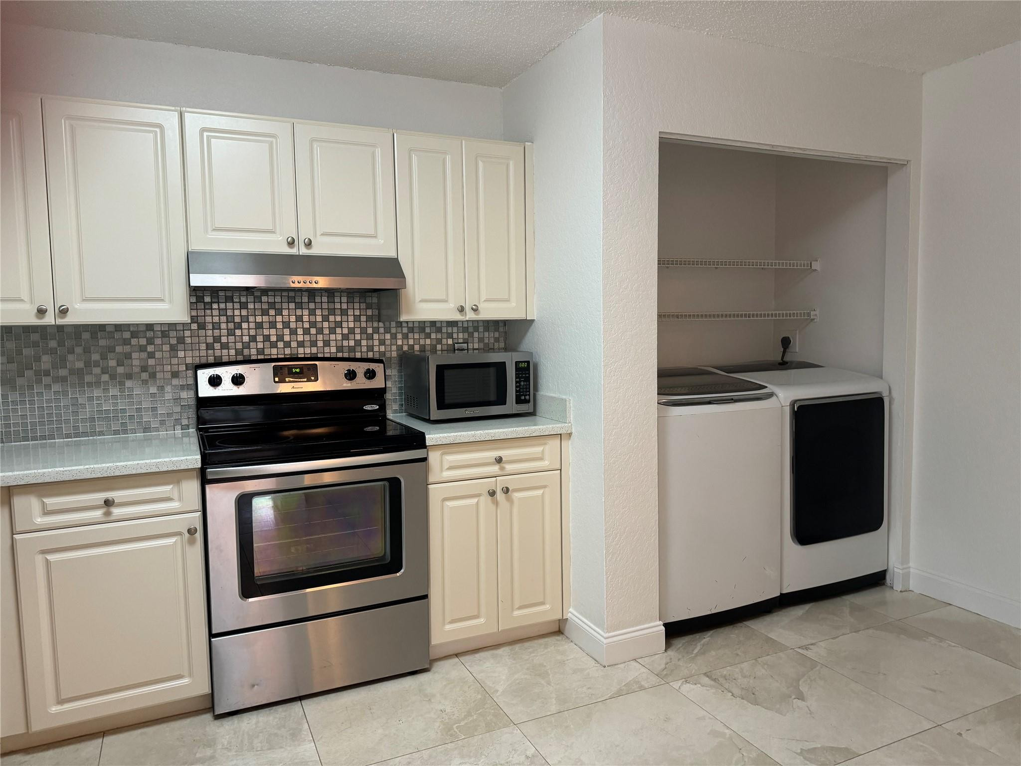 12221 Royal Palm Boulevard 12221