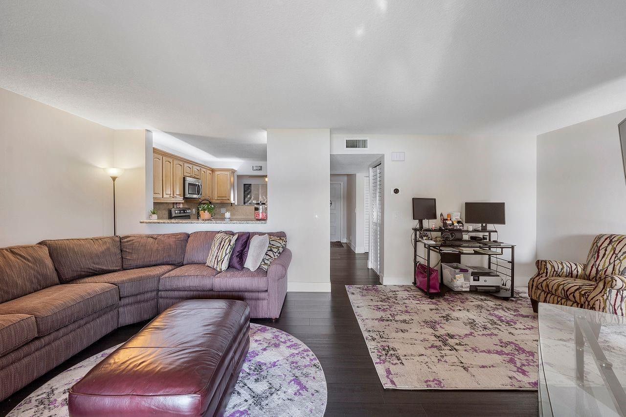 609 Lincoln Court 609