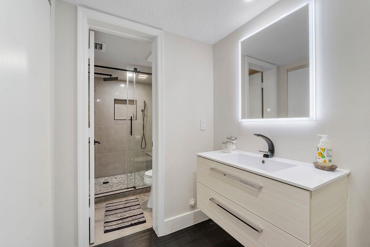 609 Lincoln Court 609
