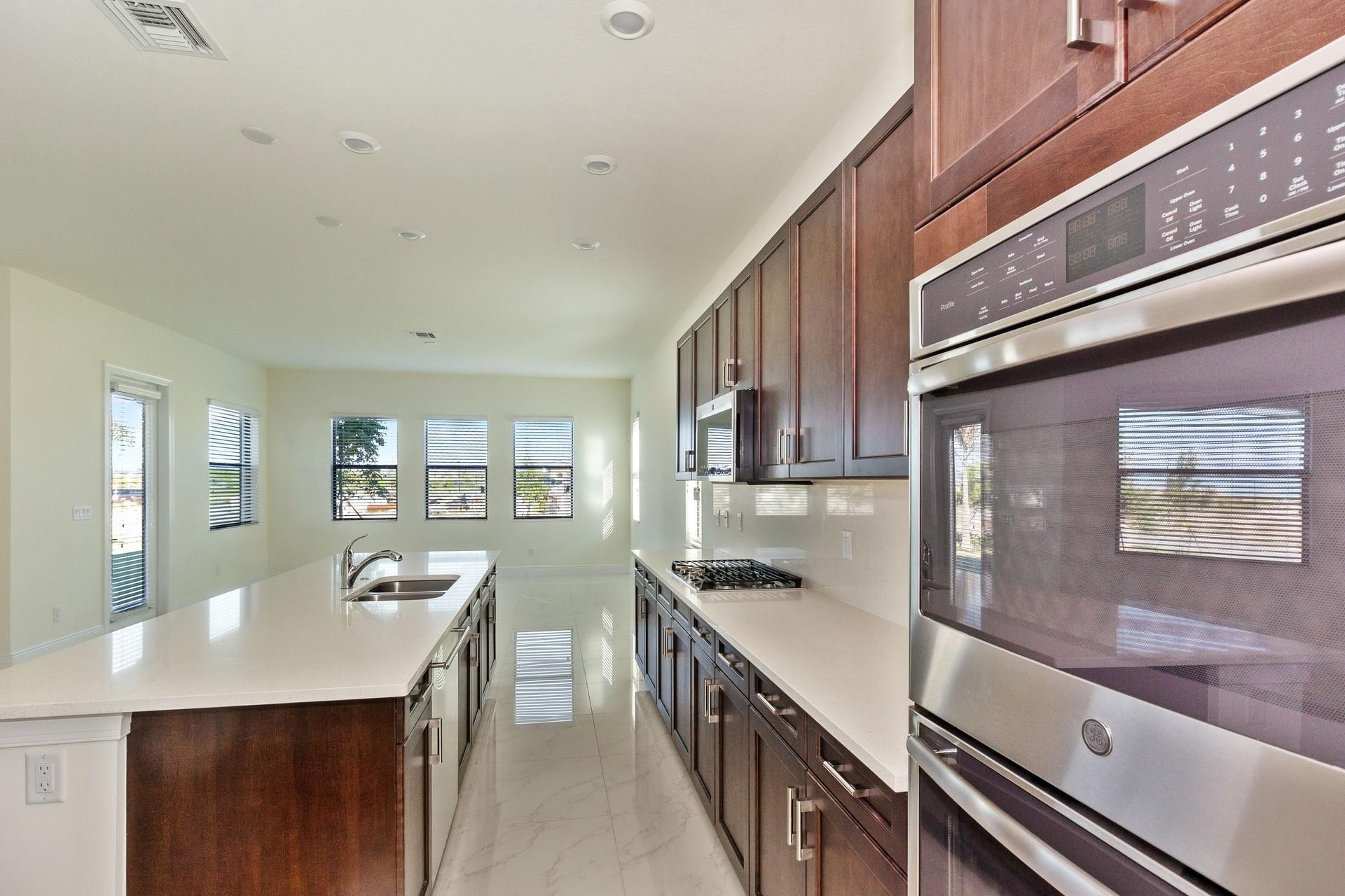 11775 Bayview Circle