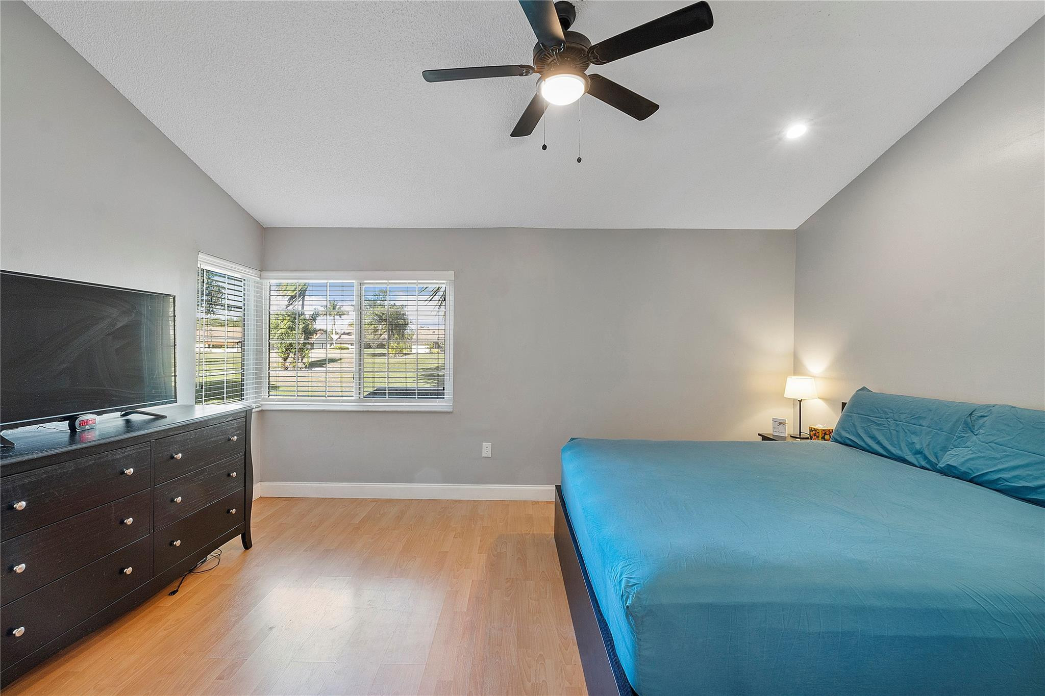 8247 NW 70th Street