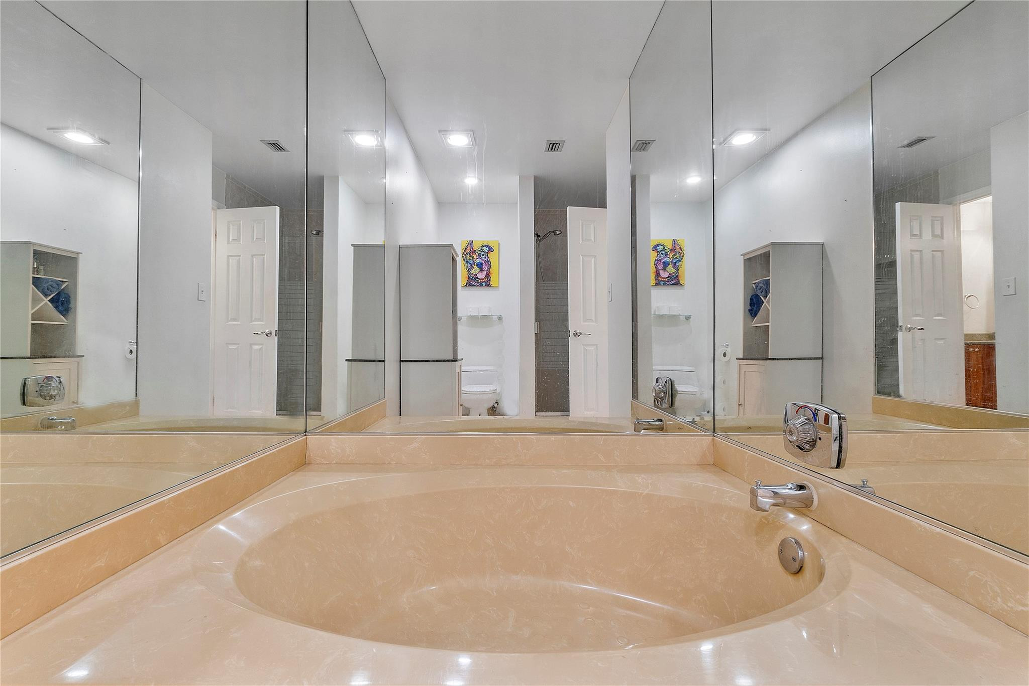 8247 NW 70th Street
