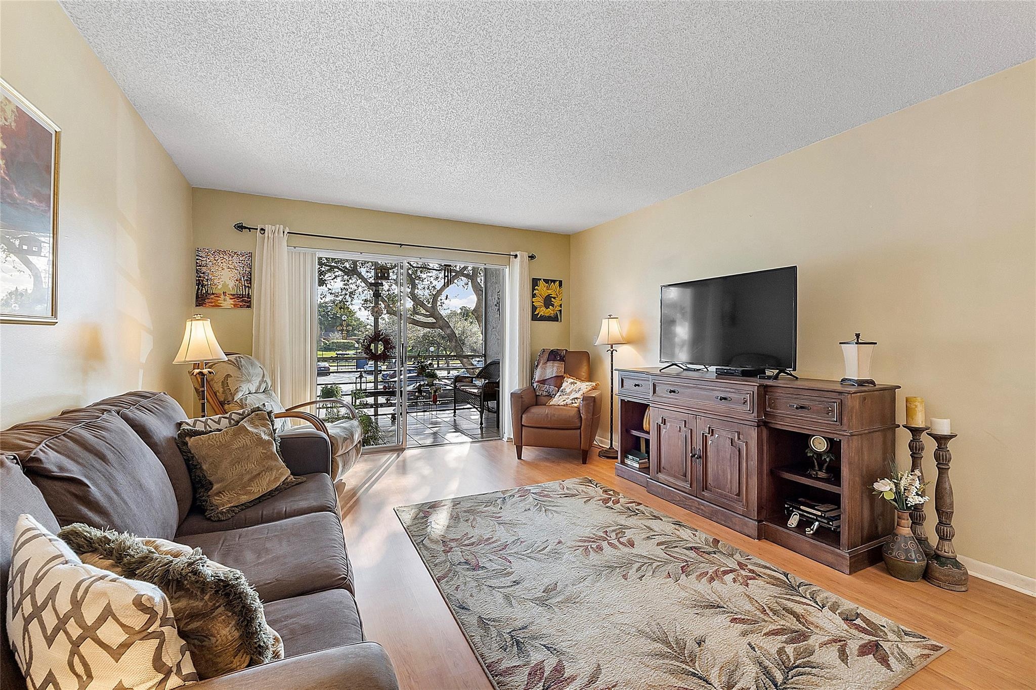 3130 W Holiday Springs Boulevard 201