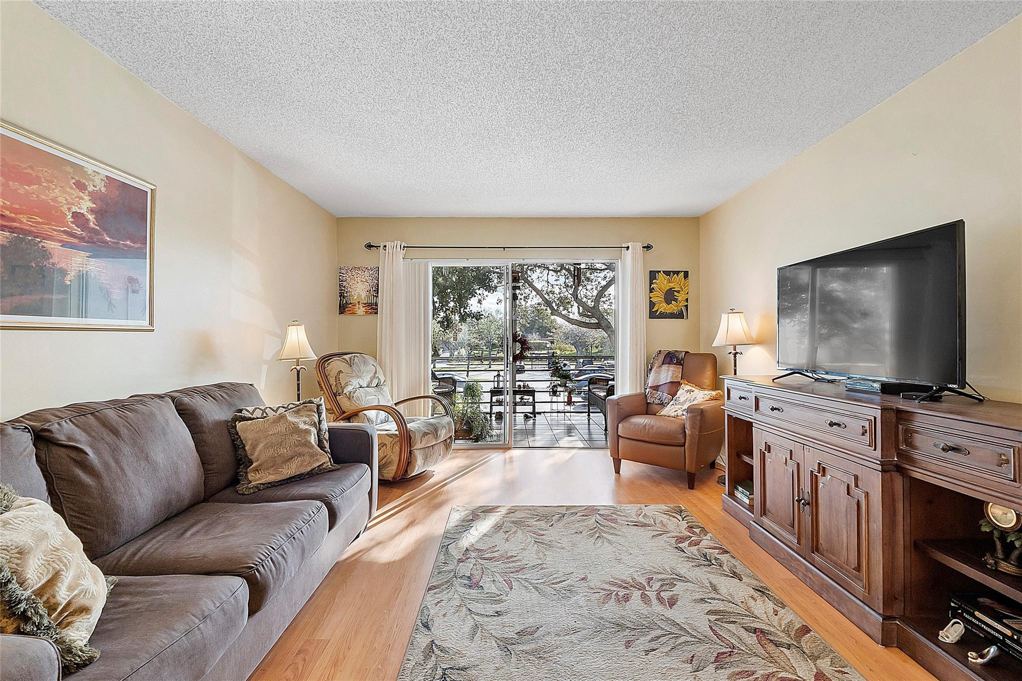 3130 W Holiday Springs Boulevard 201