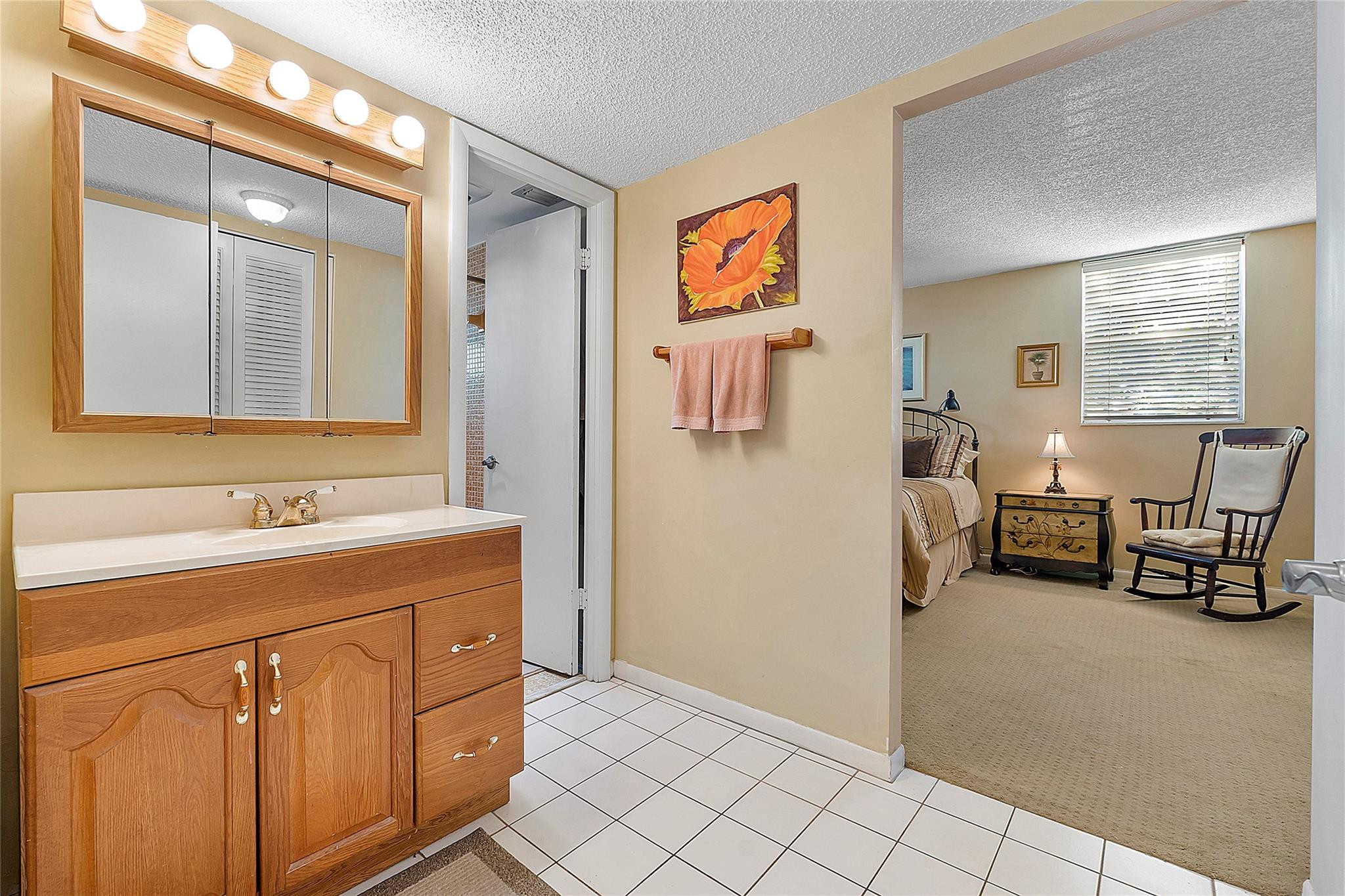 3130 W Holiday Springs Boulevard 201