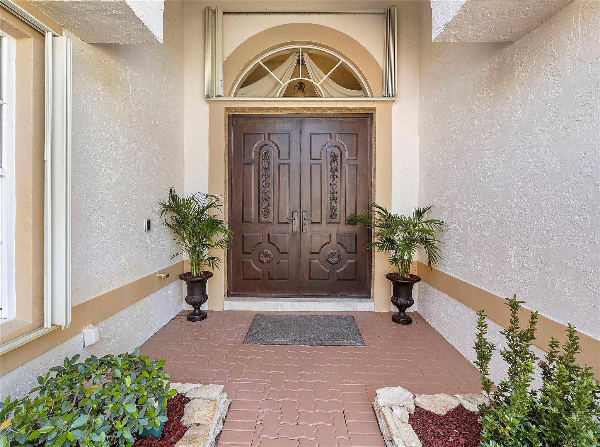 10120 NW 59th Court