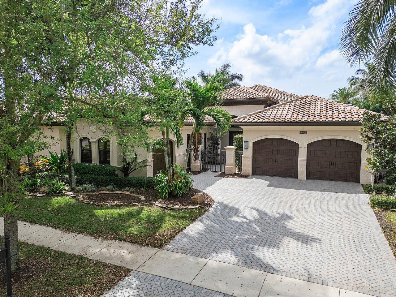 16607 Chesapeake Bay Court