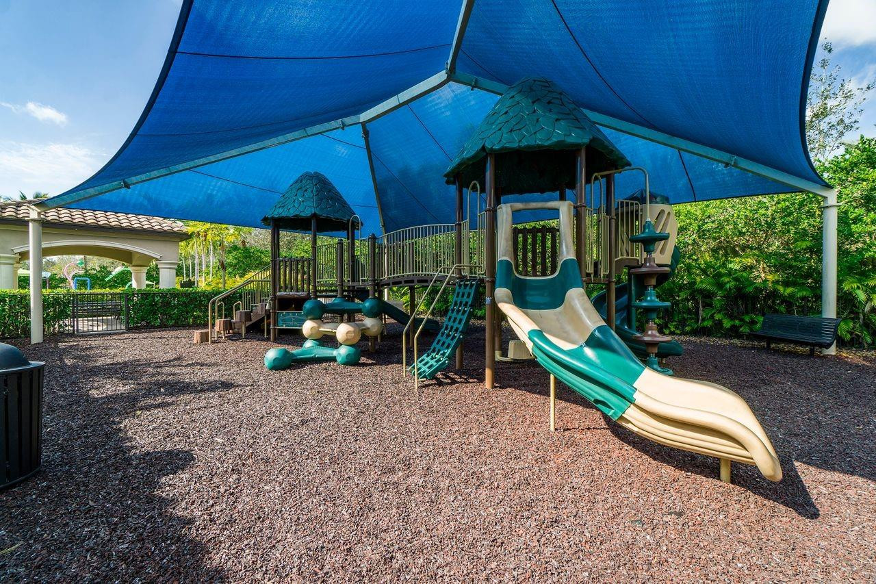 16607 Chesapeake Bay Court