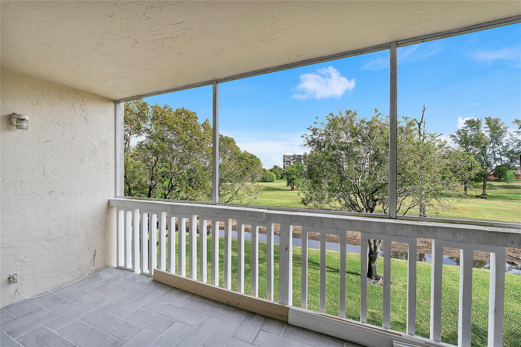 7051 Environ Boulevard 236