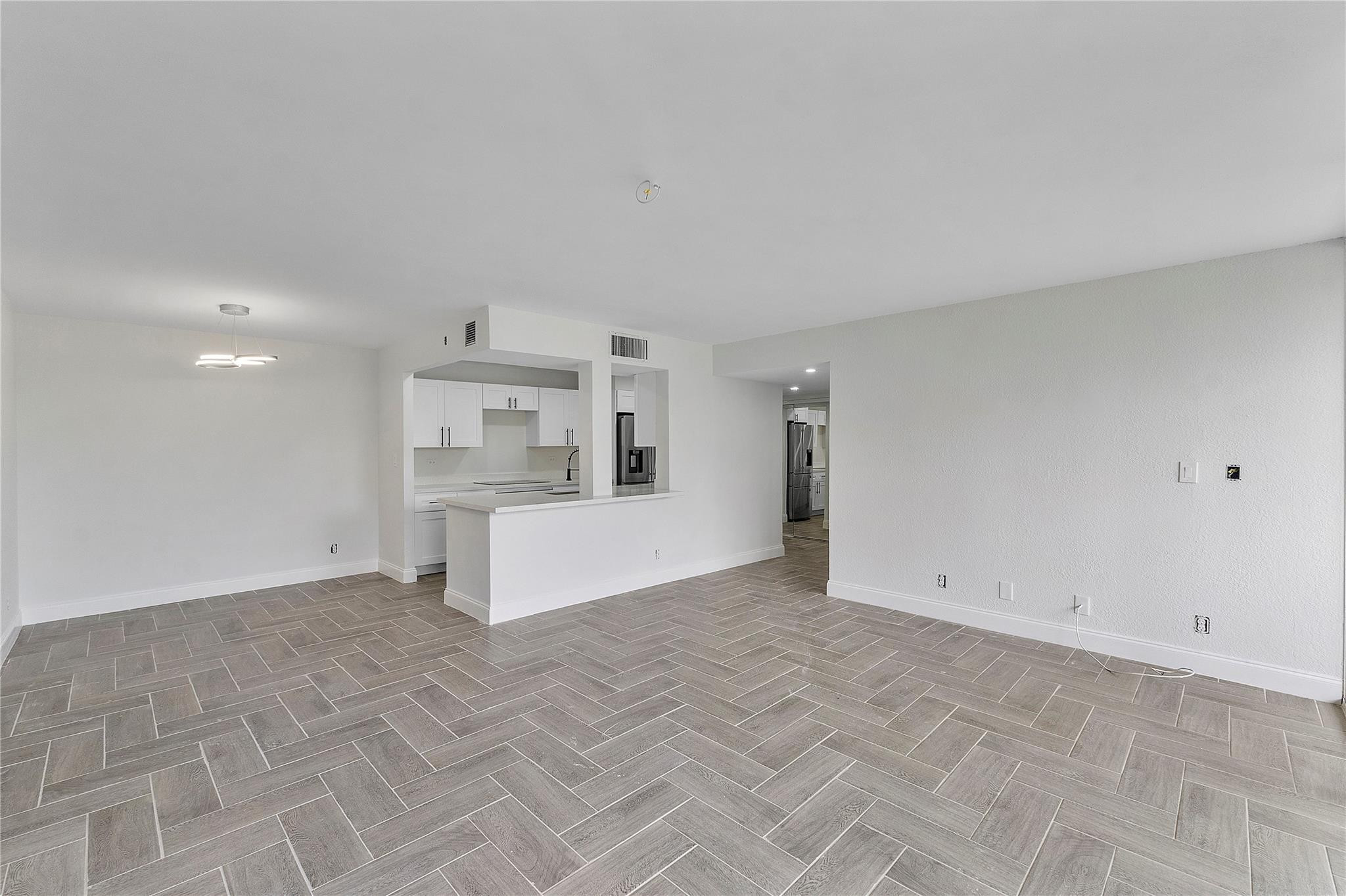 7051 Environ Boulevard 236