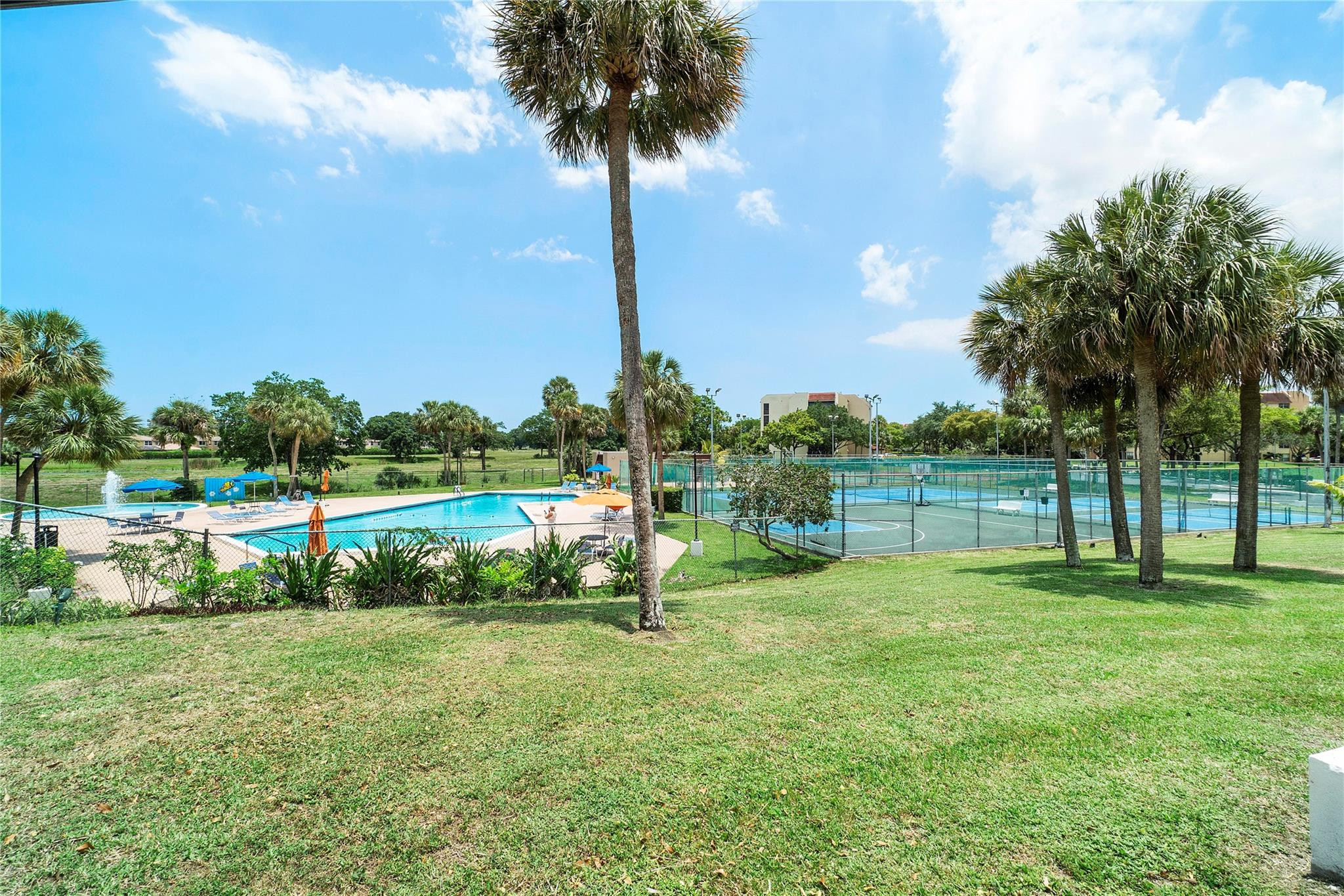 7051 Environ Boulevard 236