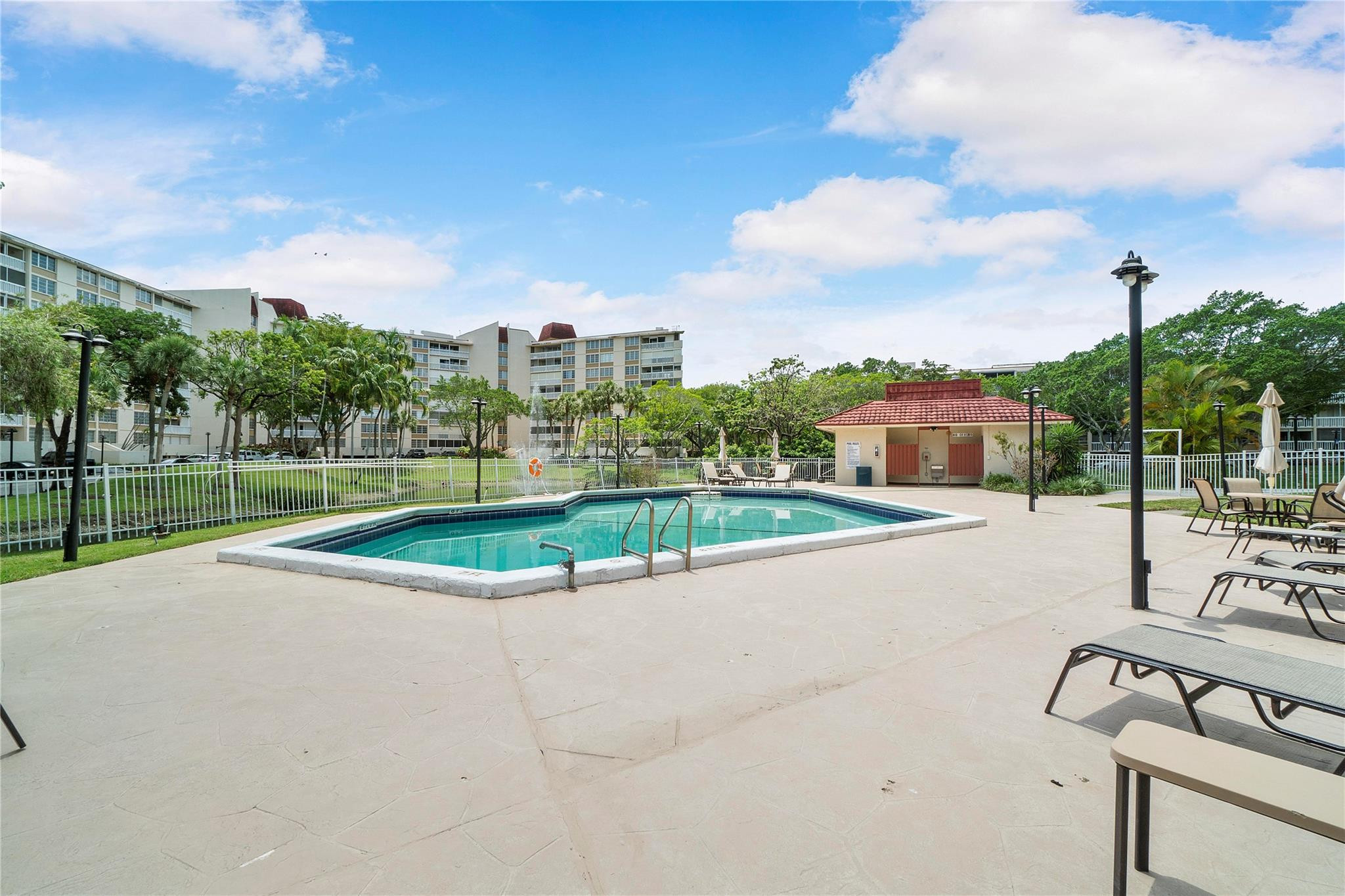 7051 Environ Boulevard 236