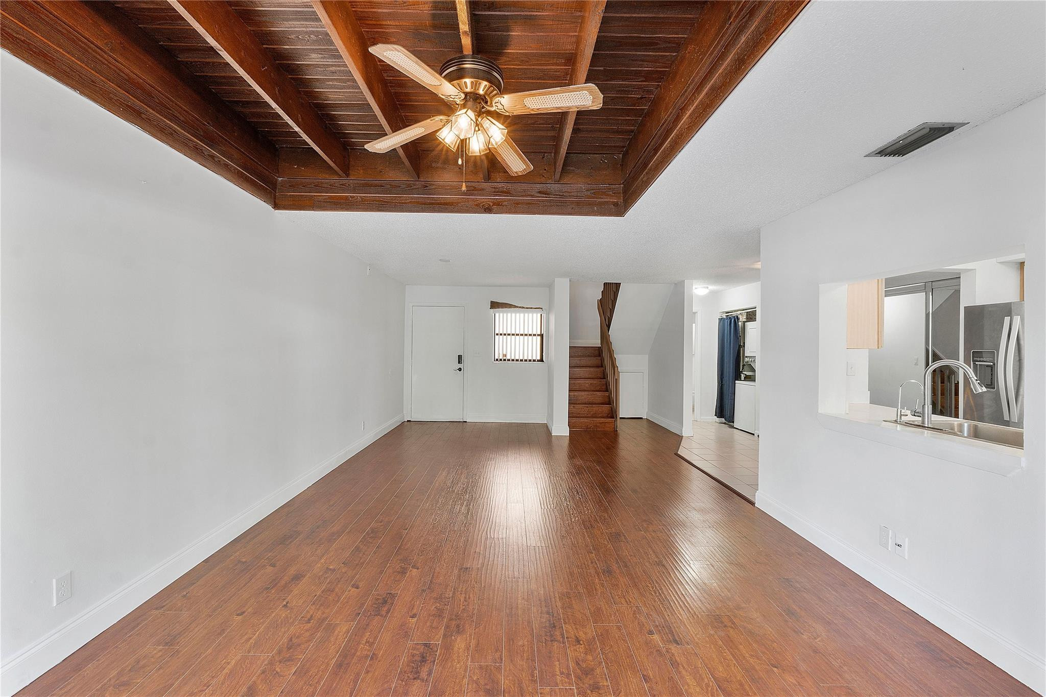 2949 Riverside Drive 225
