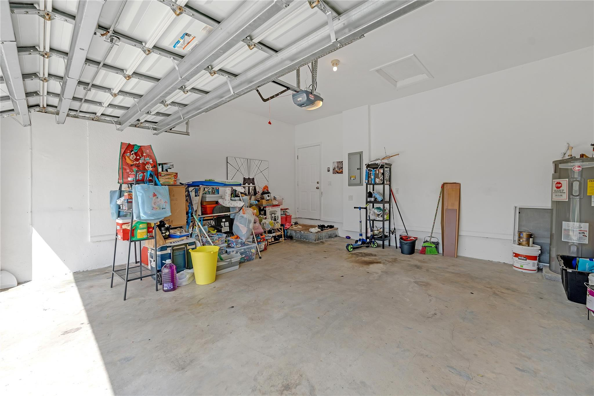10502 NW 57th Street 10502