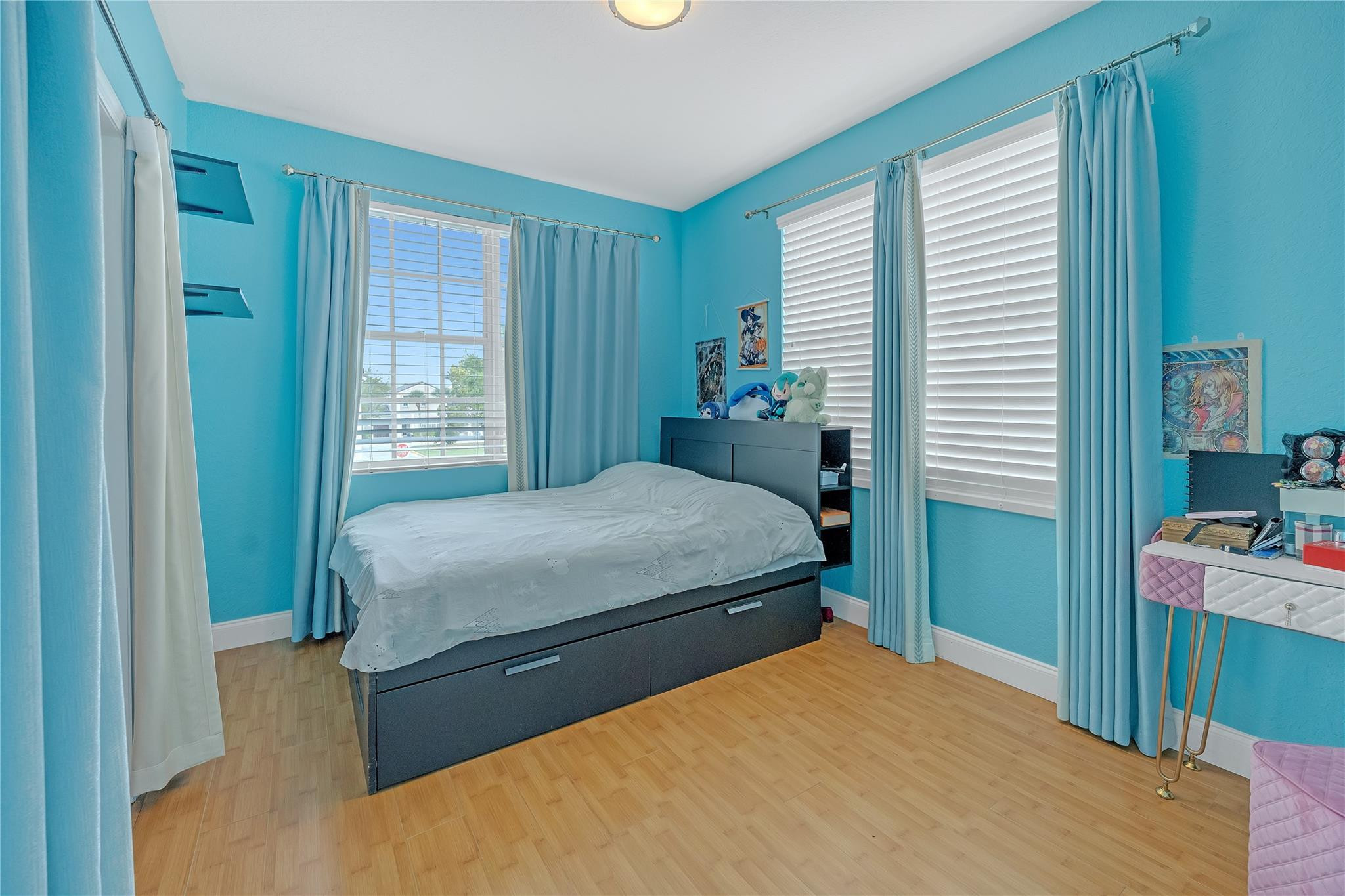 10502 NW 57th Street 10502