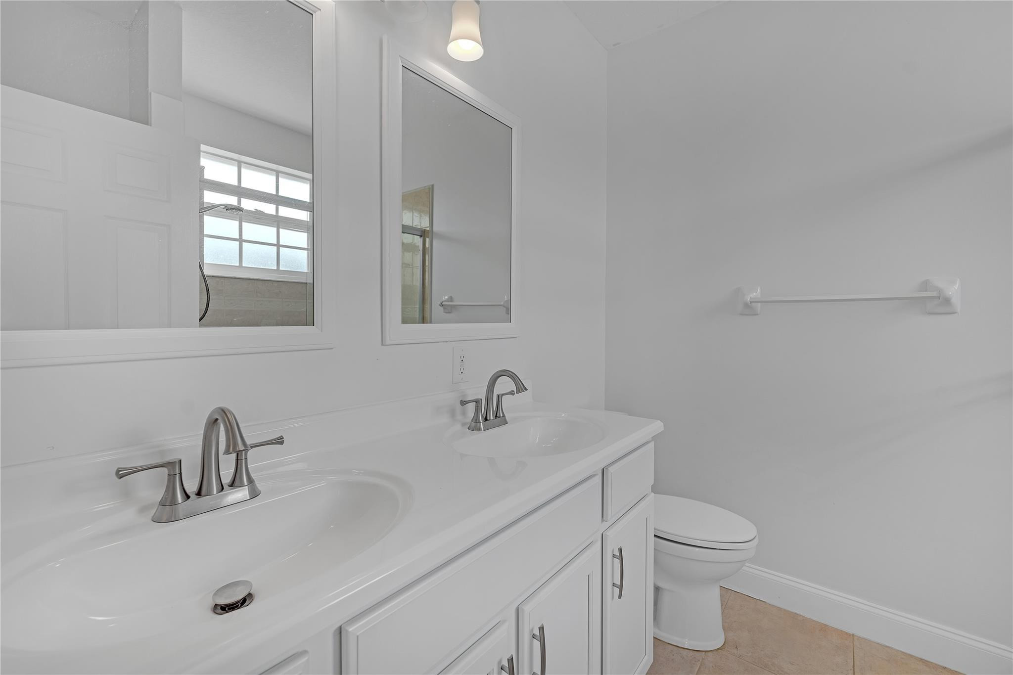 10502 NW 57th Street 10502