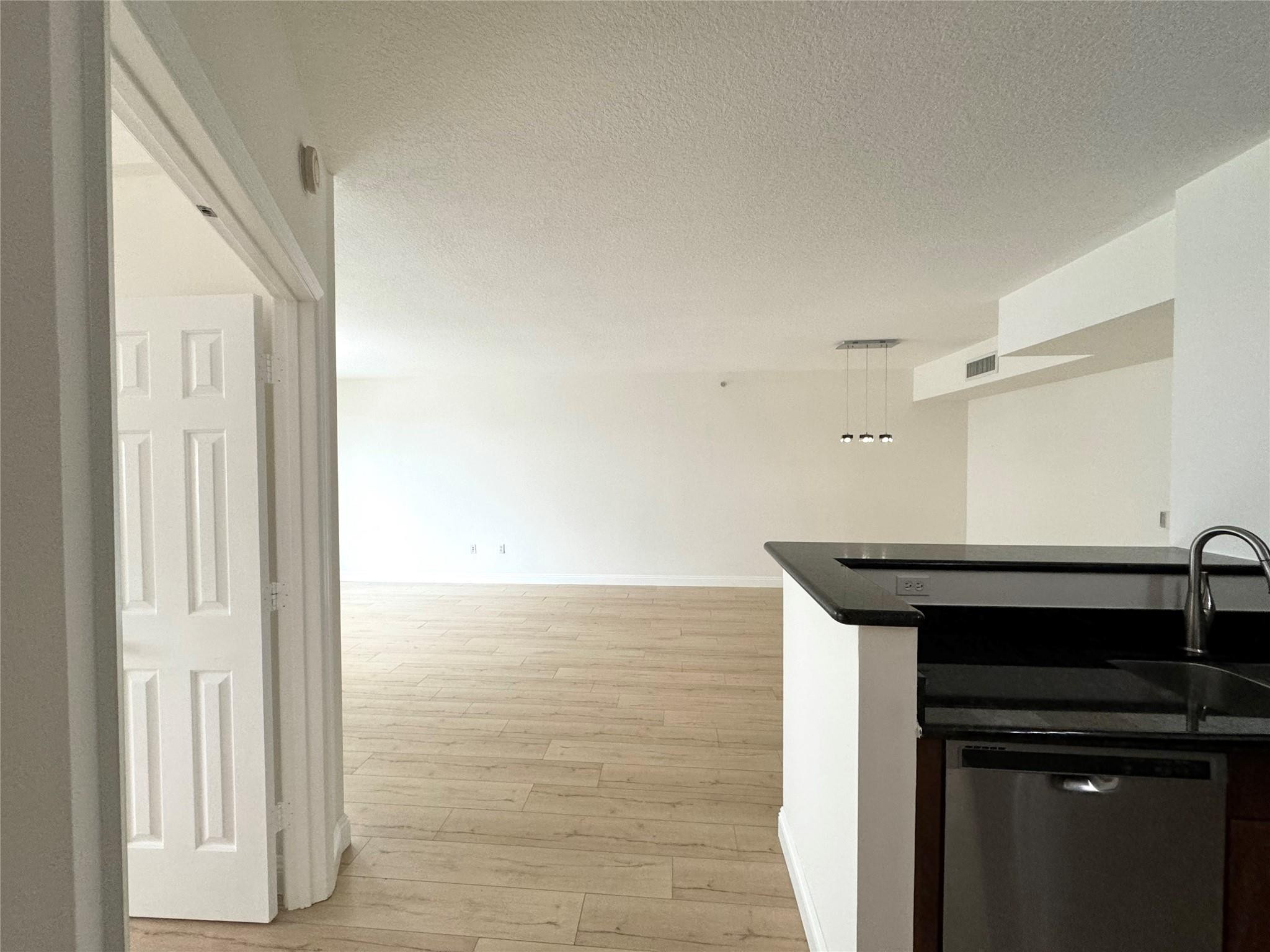 2401 NE 65th Street 1-201