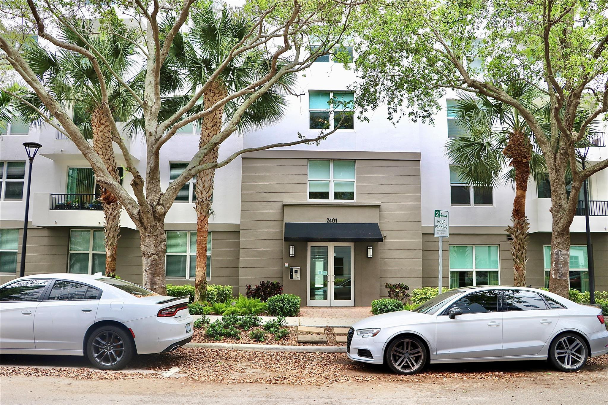 2401 NE 65th Street 1-201