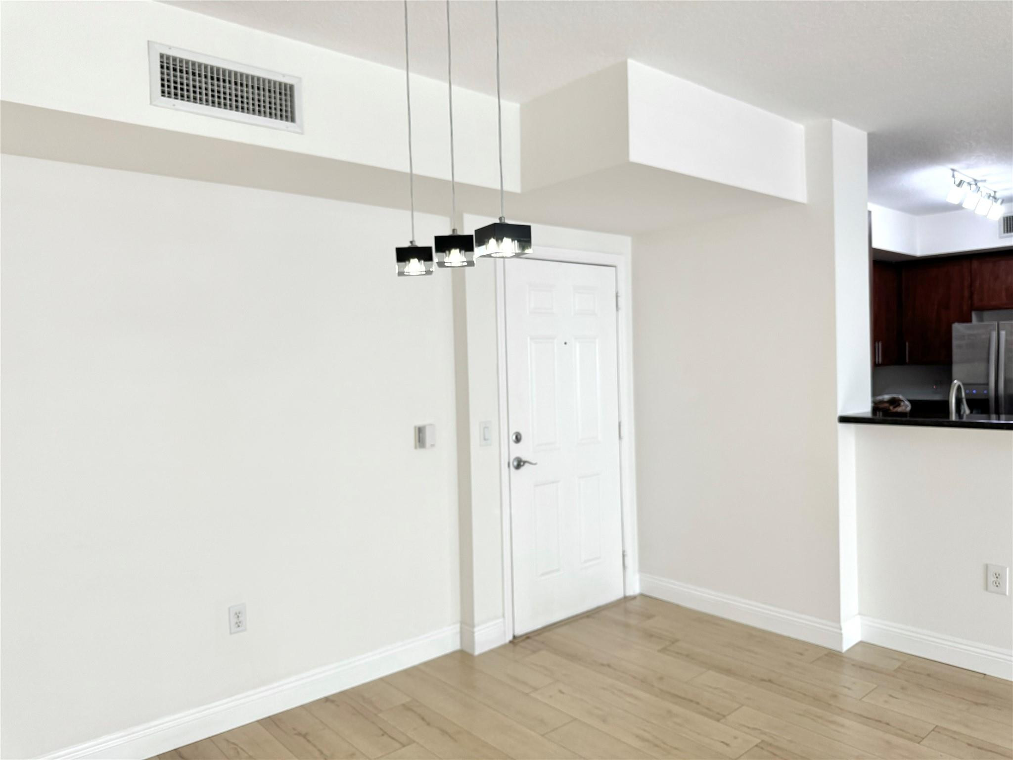 2401 NE 65th Street 1-201
