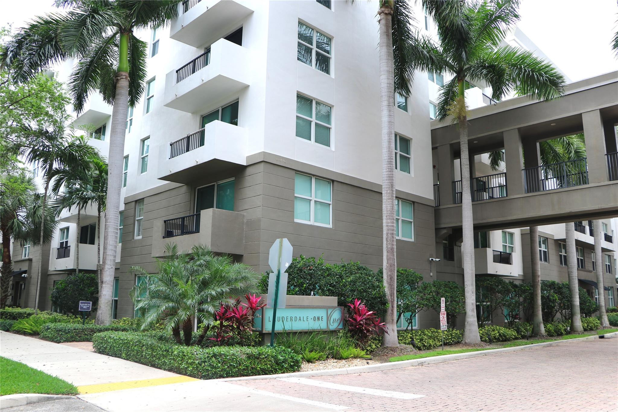 2401 NE 65th Street 1-201