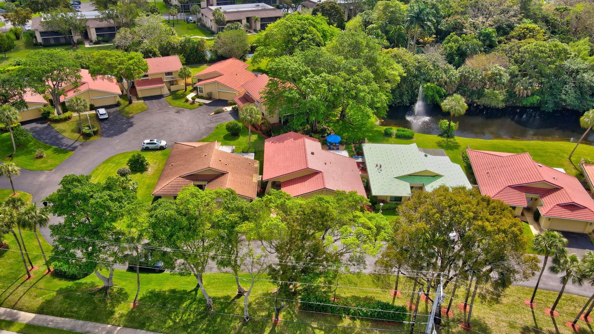 2714 Kelly Brooke Lane