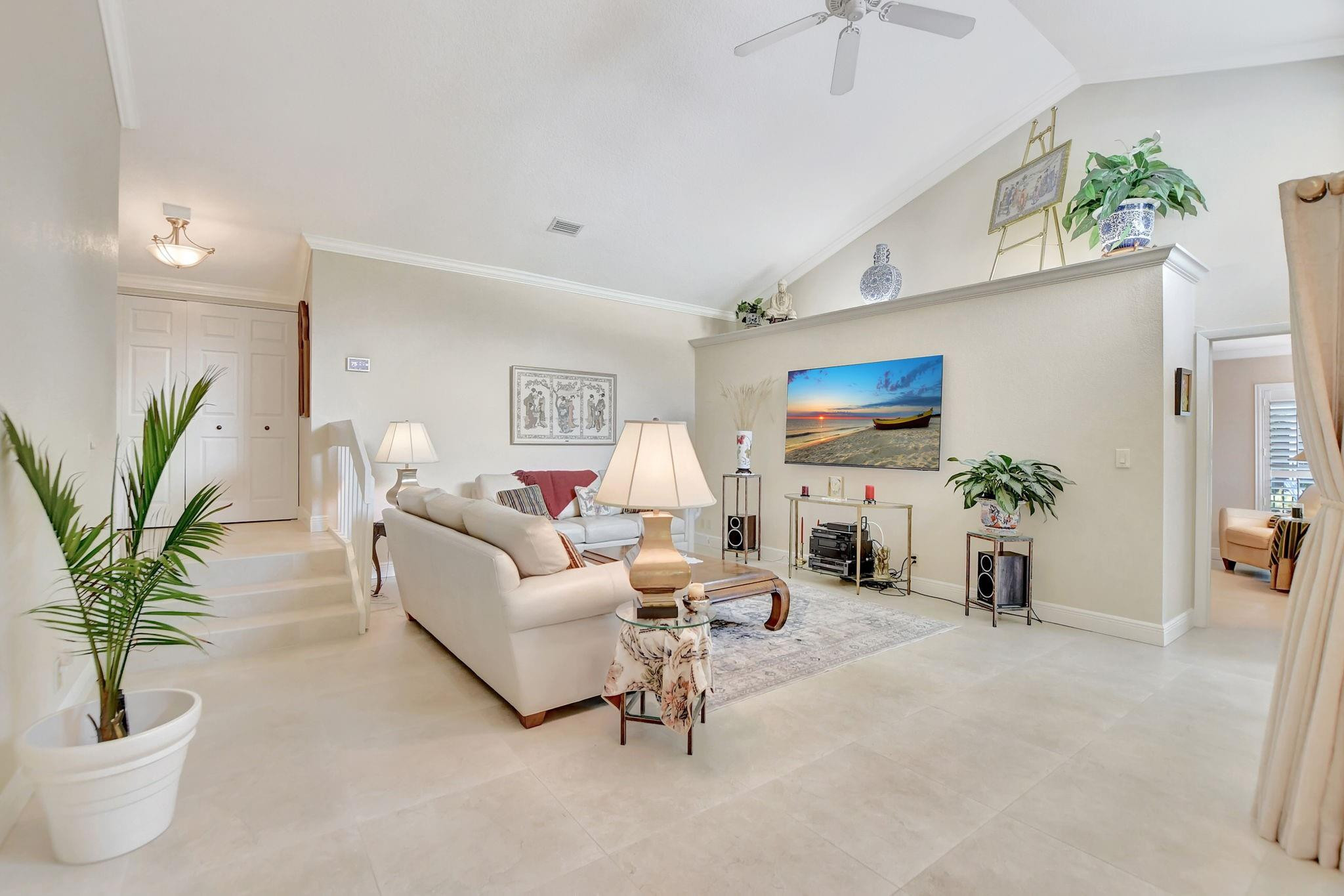 2714 Kelly Brooke Lane