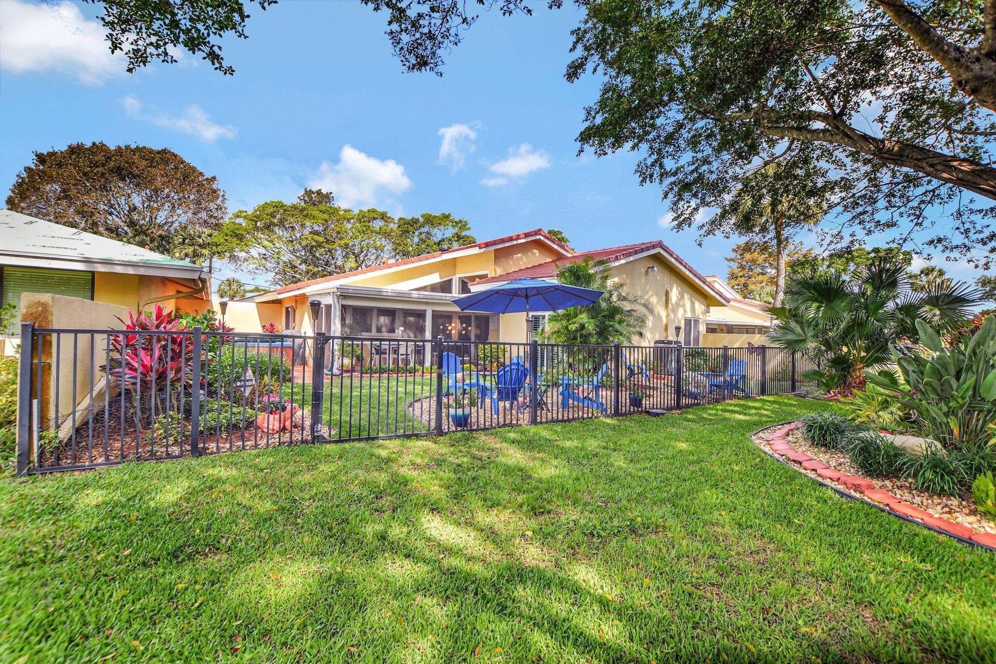 2714 Kelly Brooke Lane