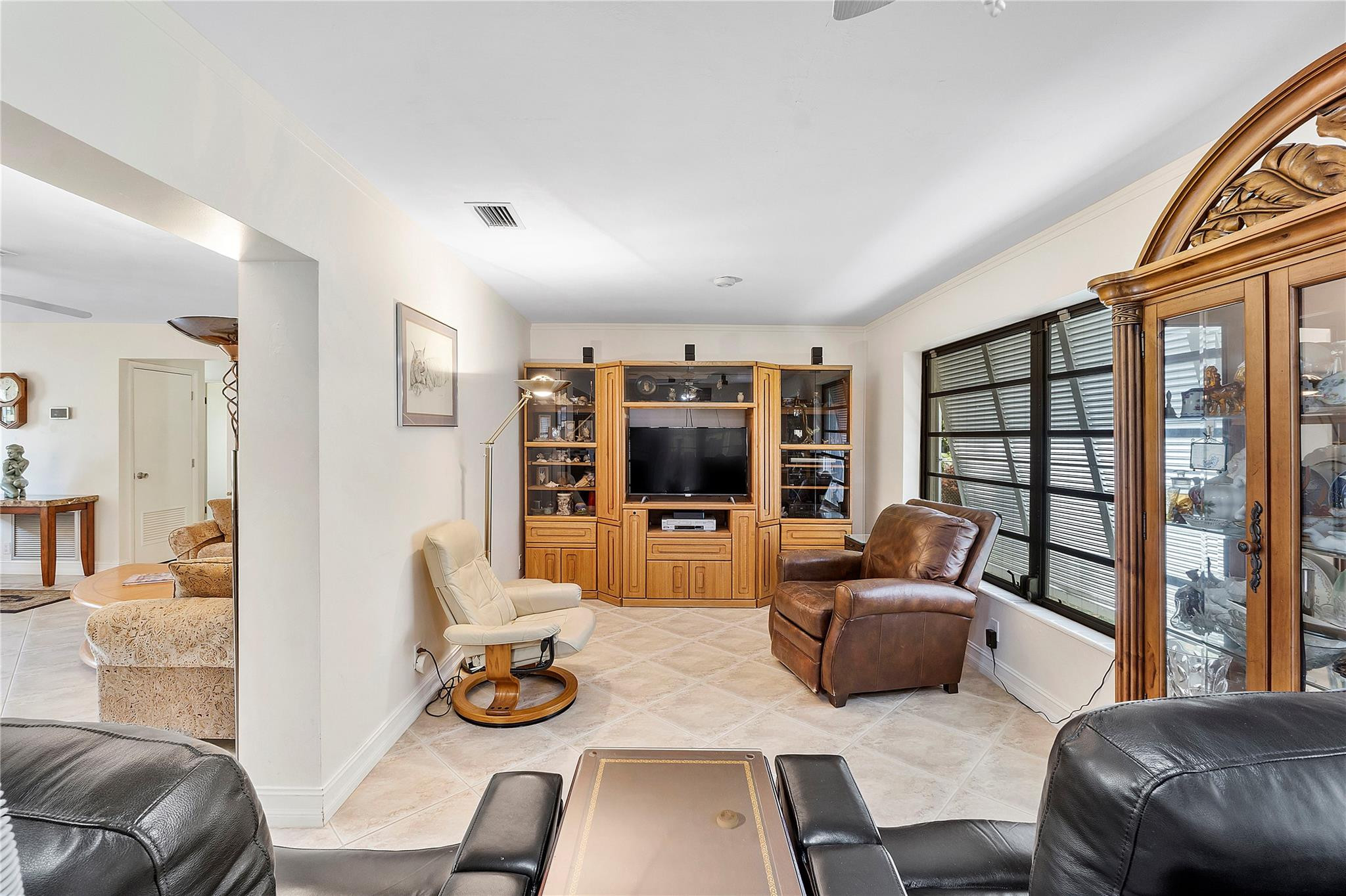5640 SW 3rd Court