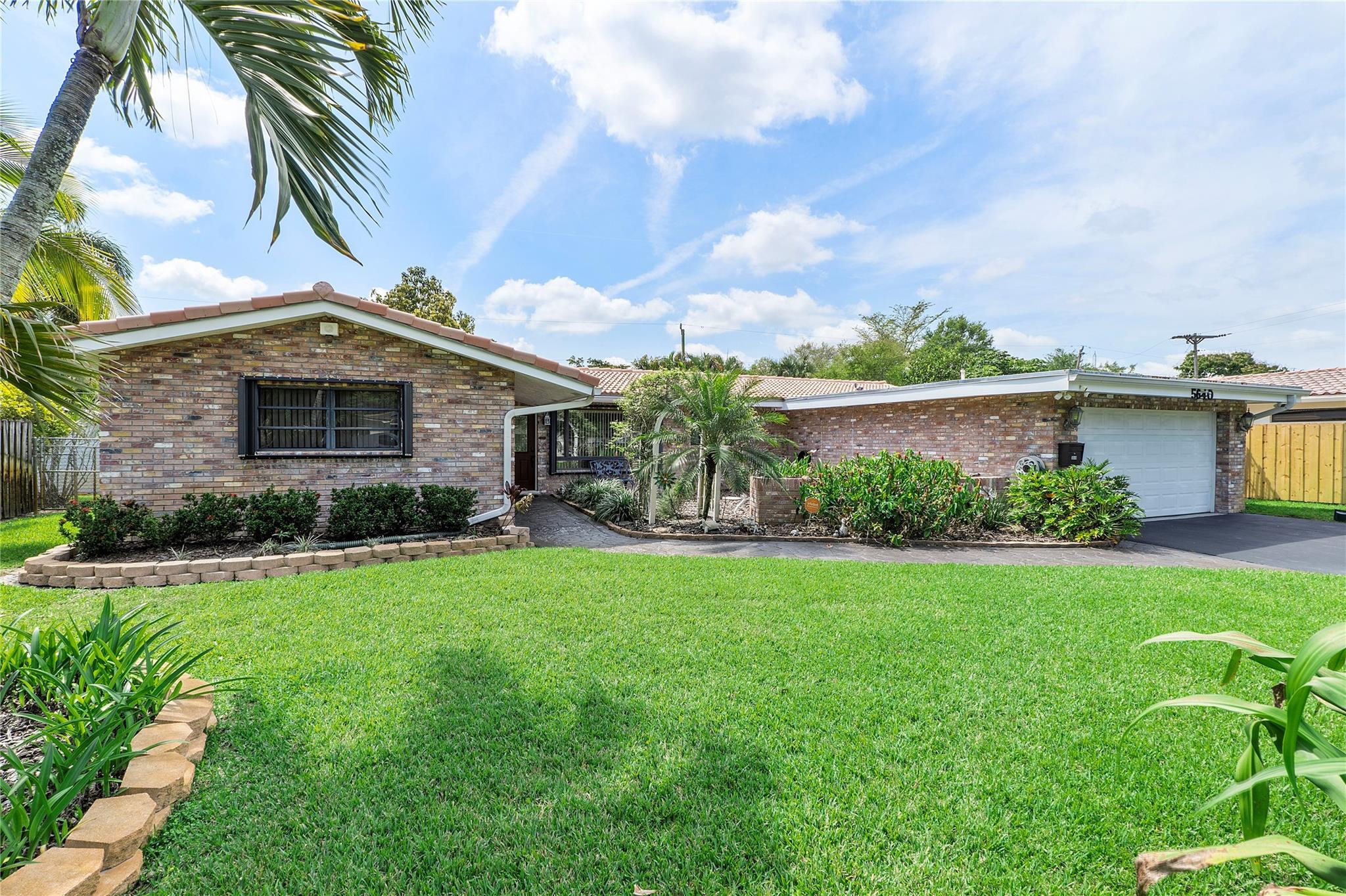 5640 SW 3rd Court
