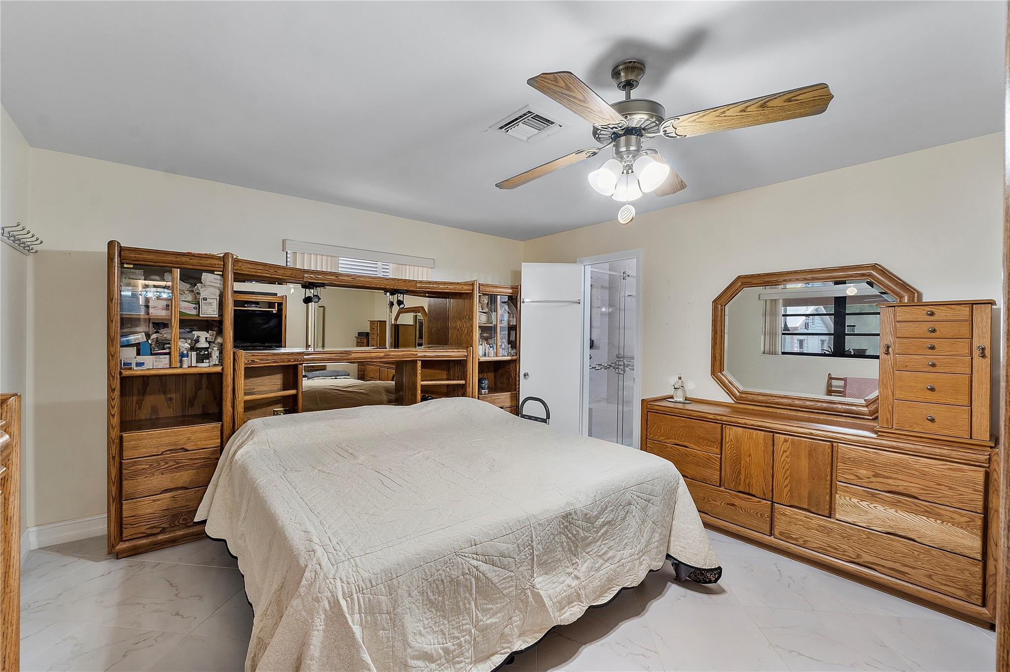 5640 SW 3rd Court
