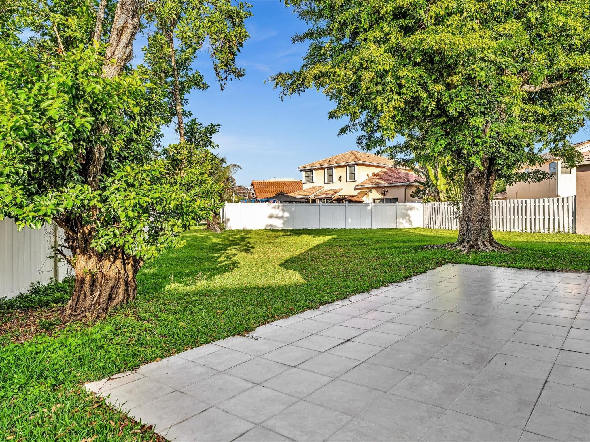 18252 NW 20th Street