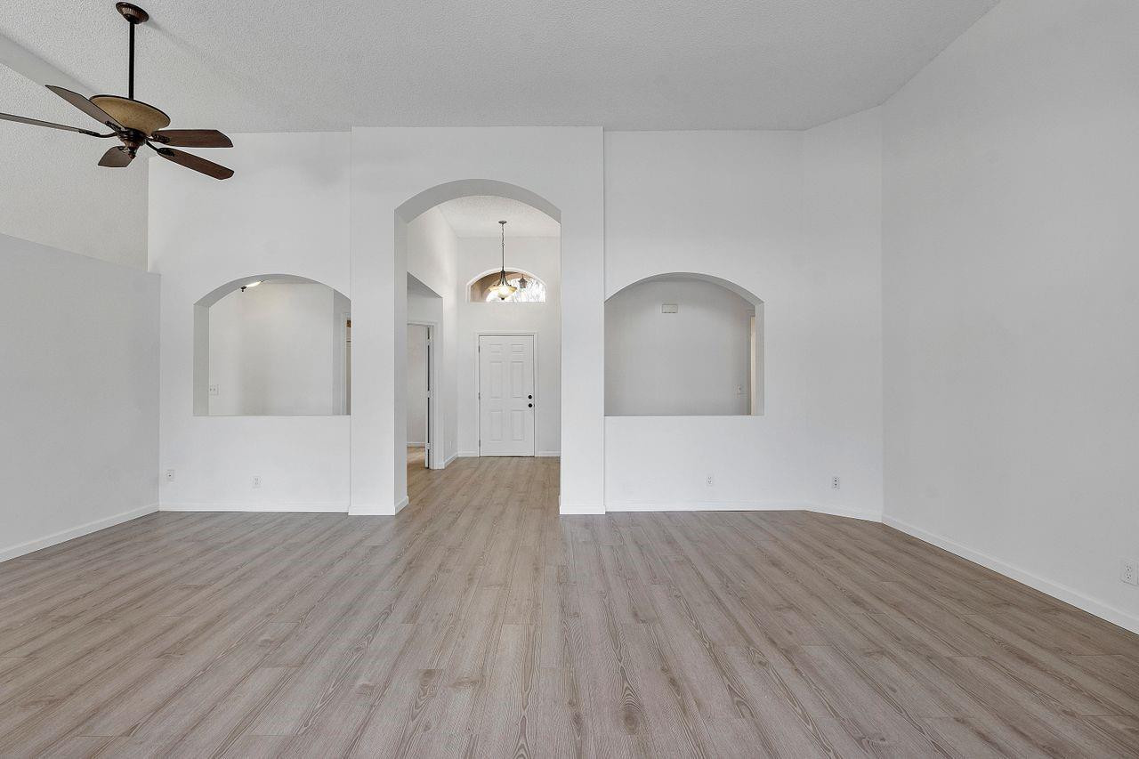 4721 NW 75th Street