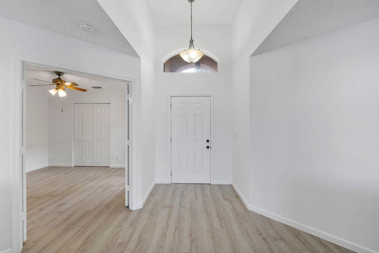 4721 NW 75th Street